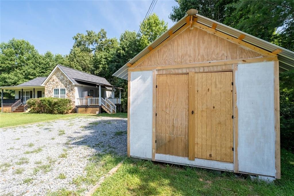 35 Thornwood Lane