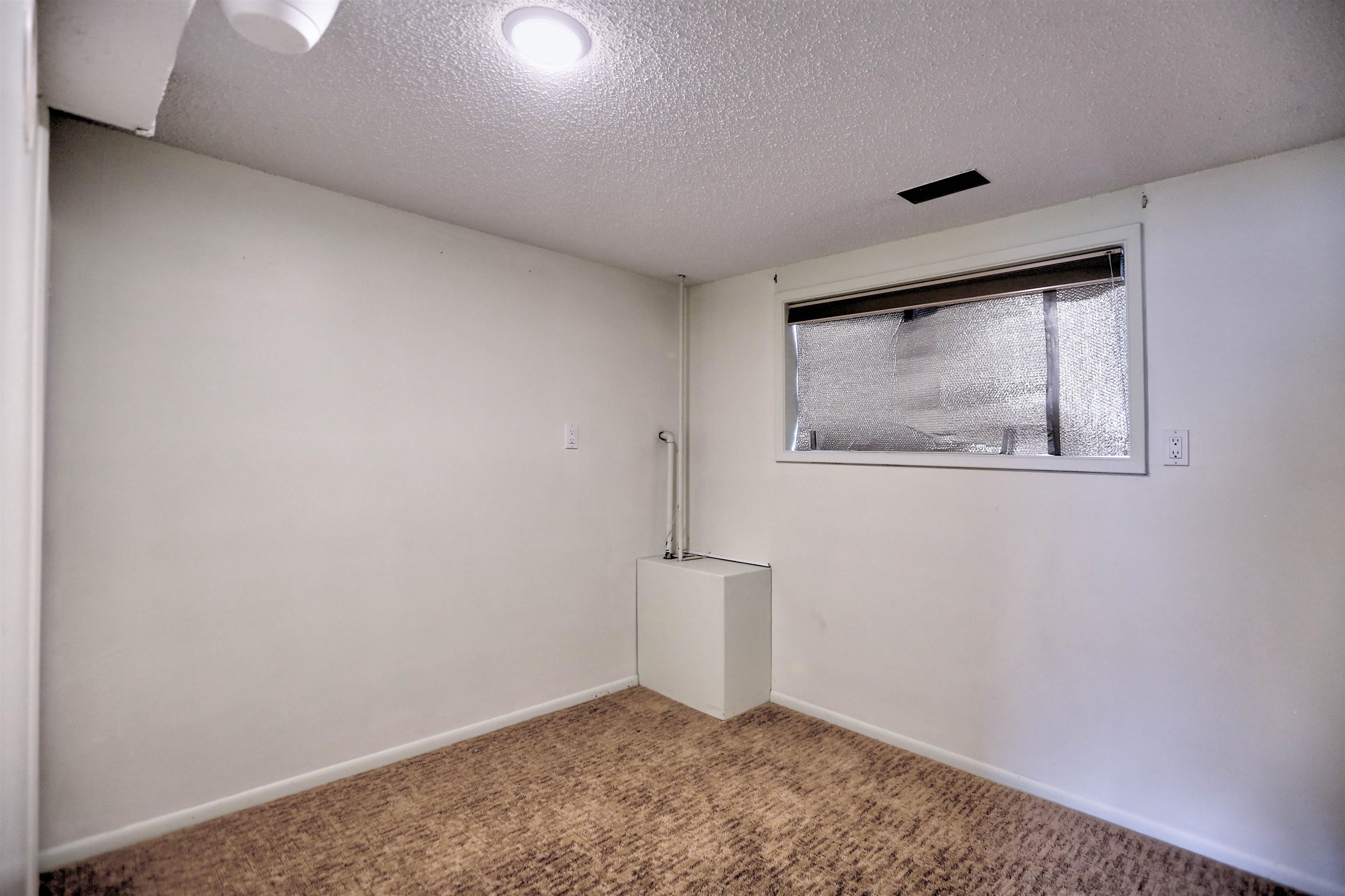132 E Astor Dr