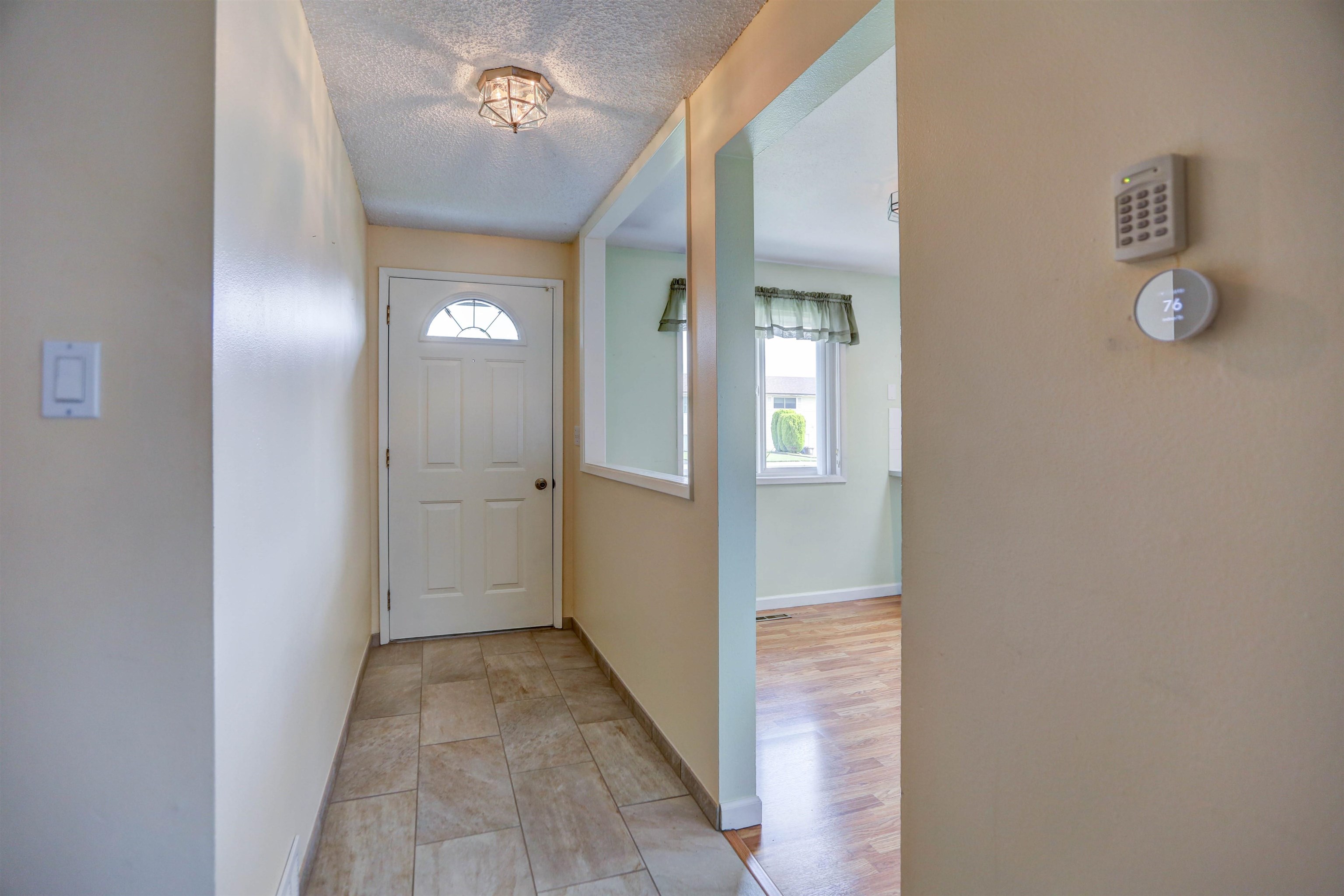 132 E Astor Dr