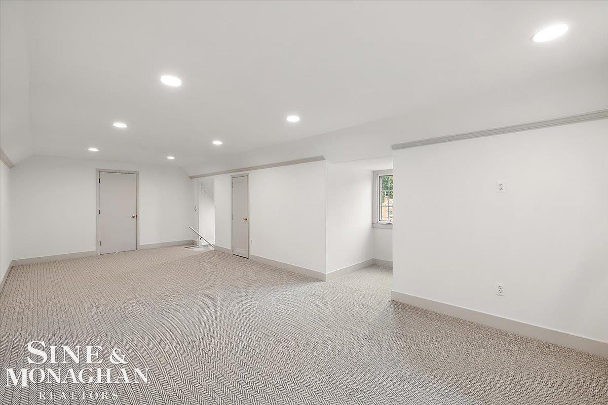 1016 Buckingham Road