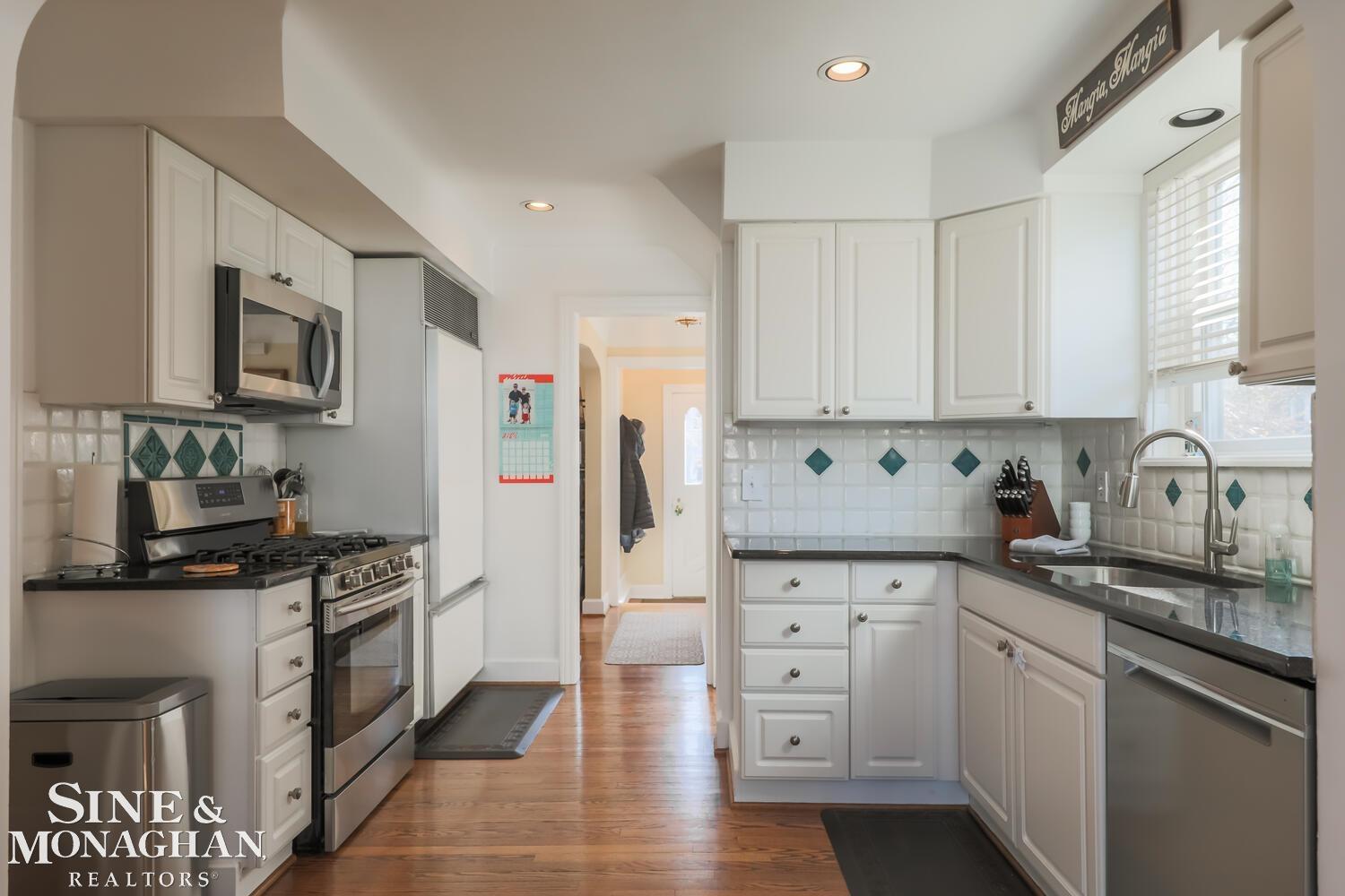 425 Mckinley Avenue