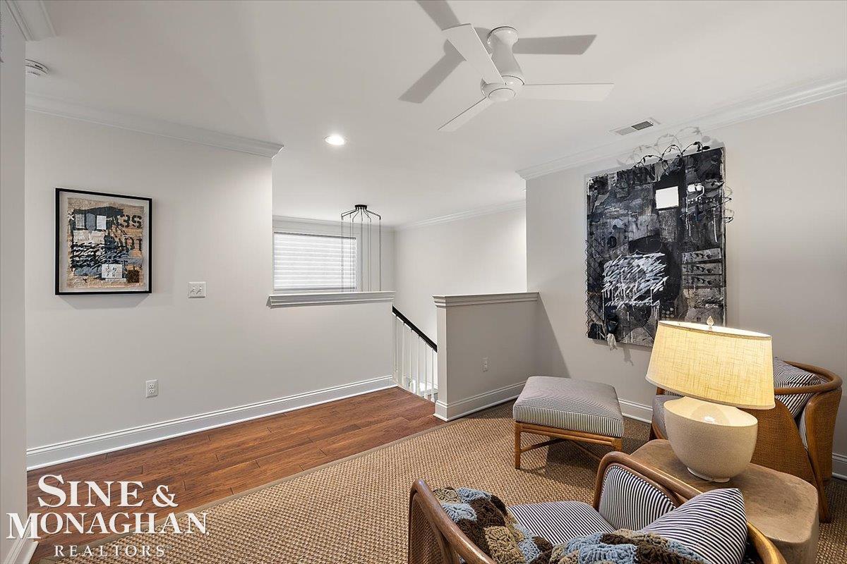 1004 Harvard Road