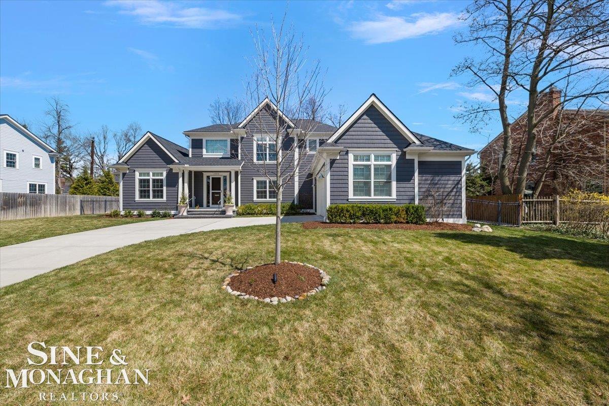1004 Harvard Road