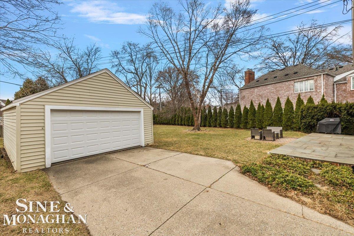 181 Beaupre Avenue