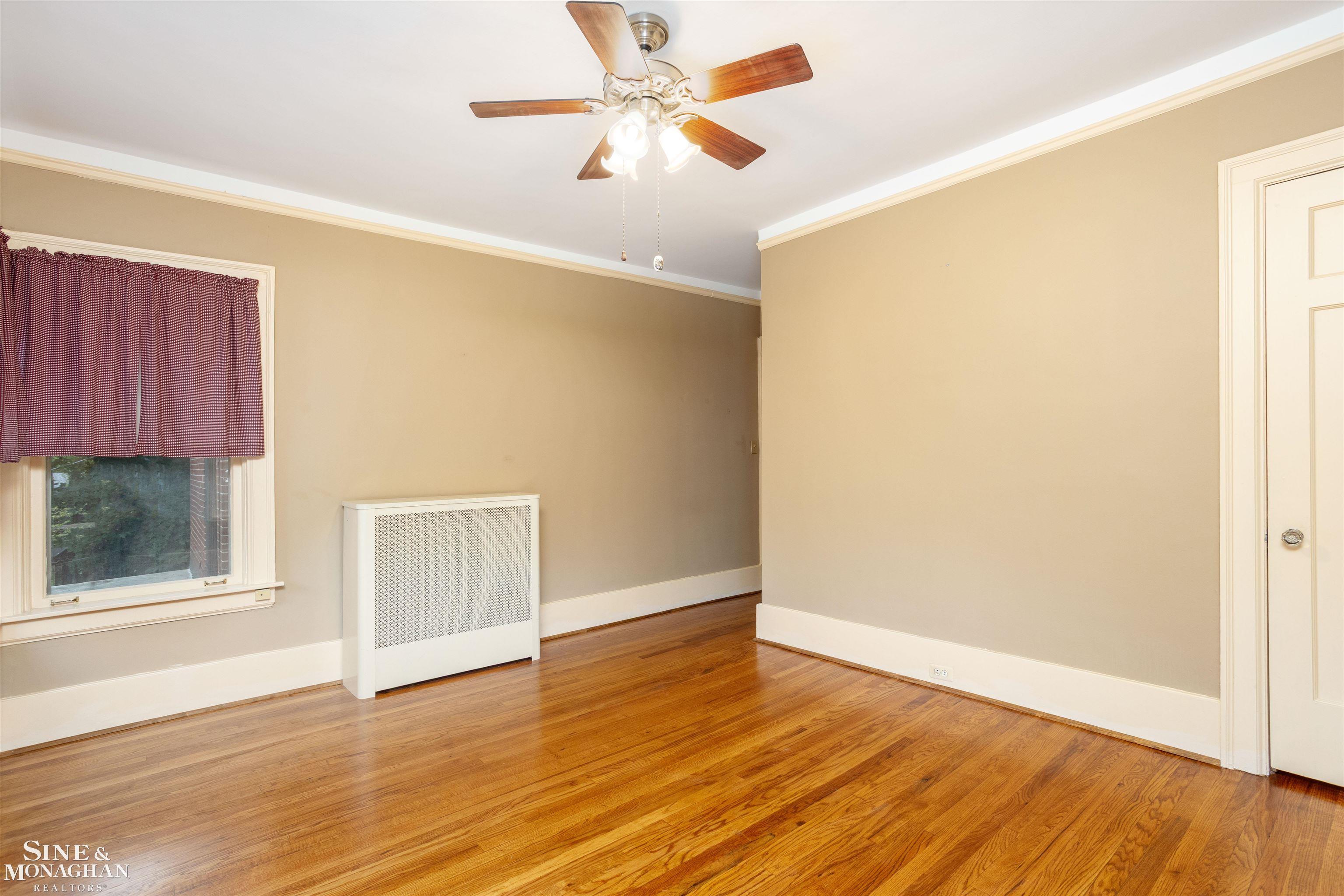 1121 Buckingham Road