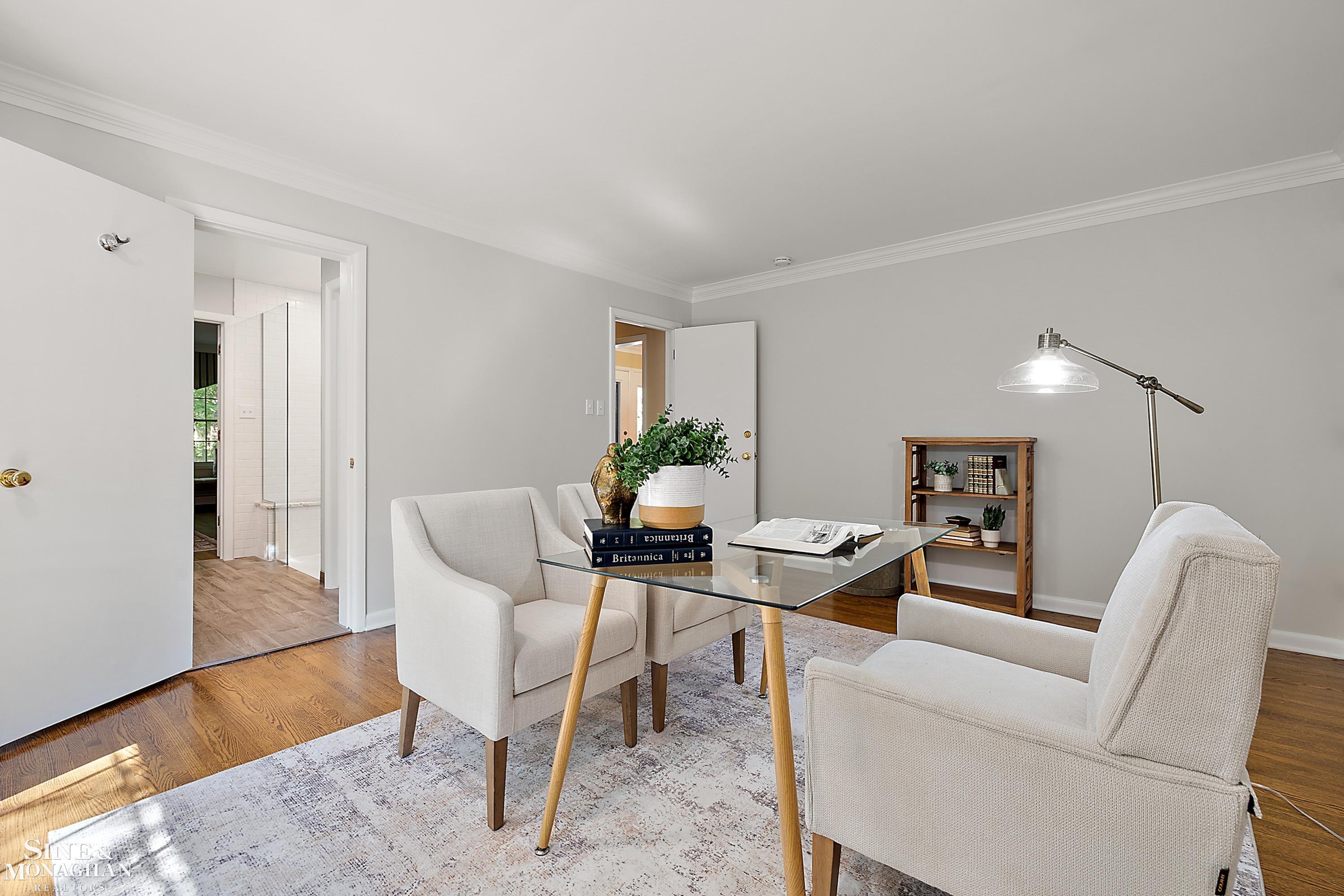 39 Harbor Hill Road
