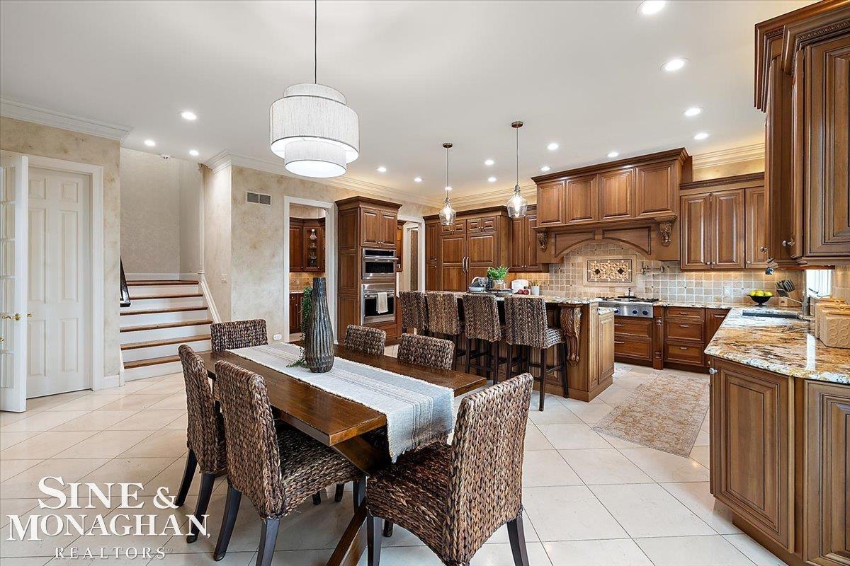 4 Higbie Court