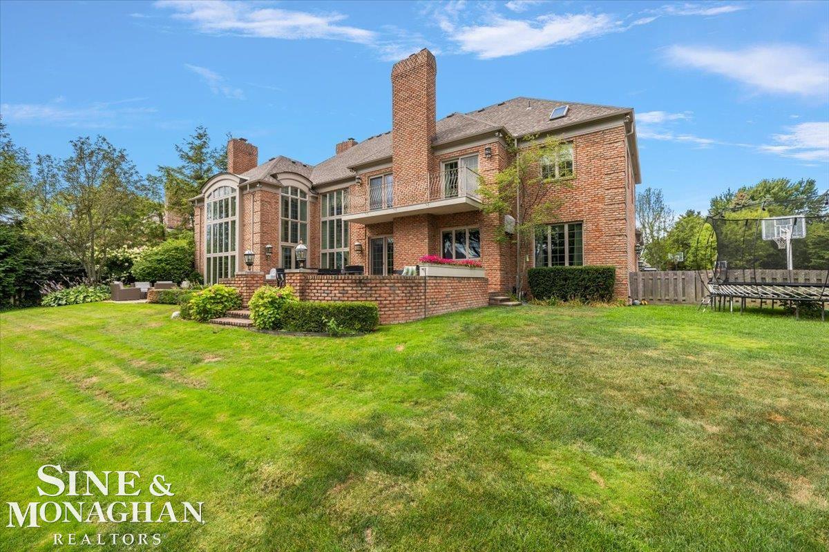 4 Higbie Court