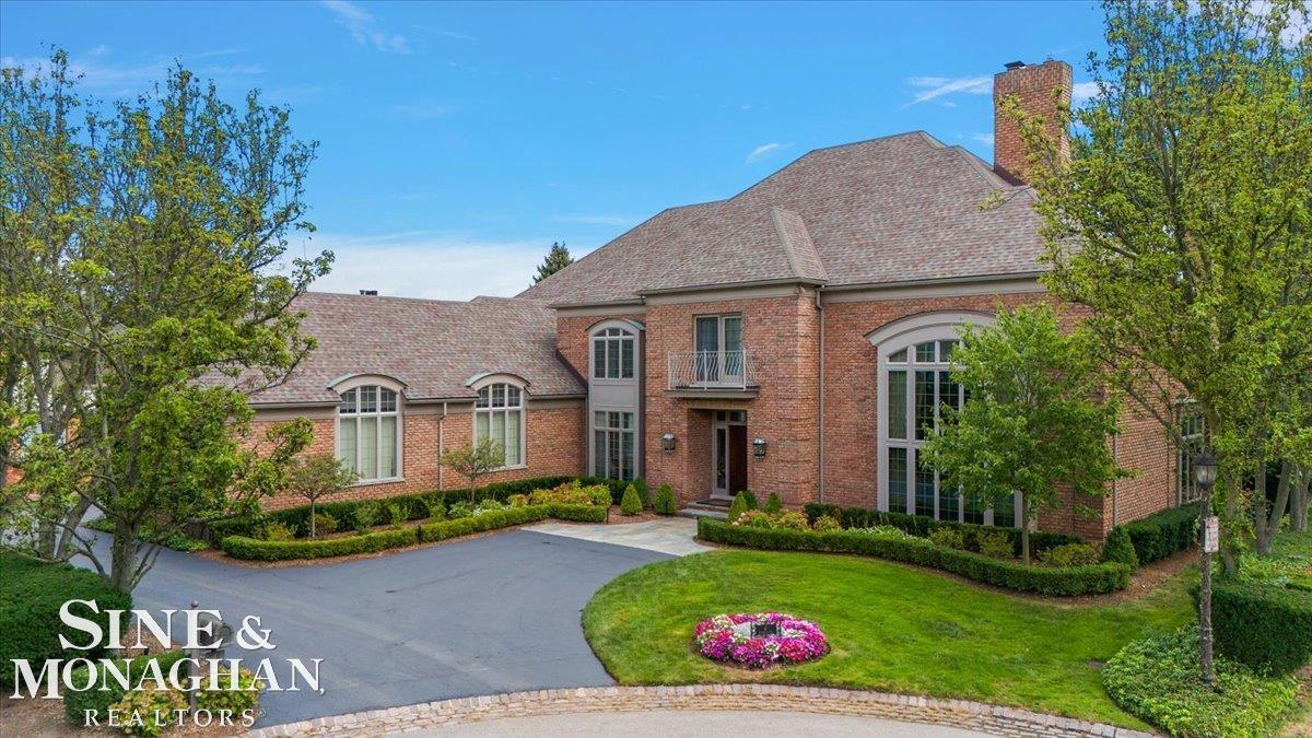 4 Higbie Court