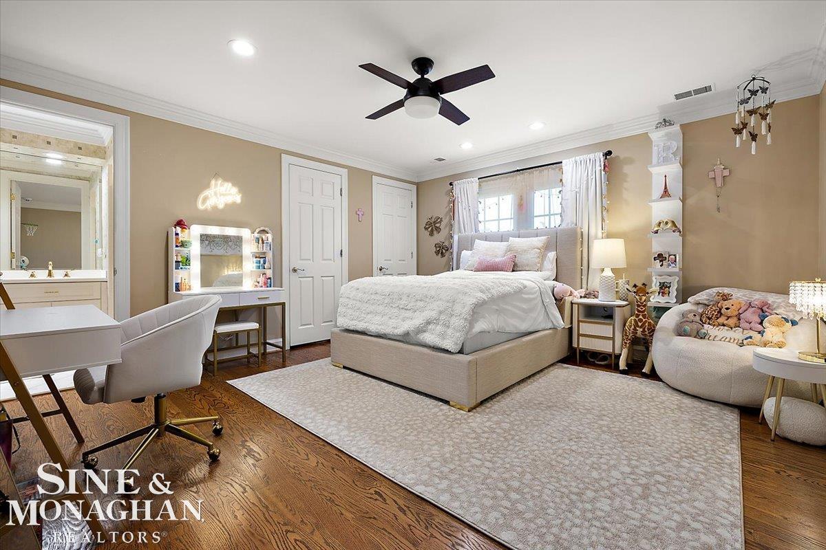 4 Higbie Court