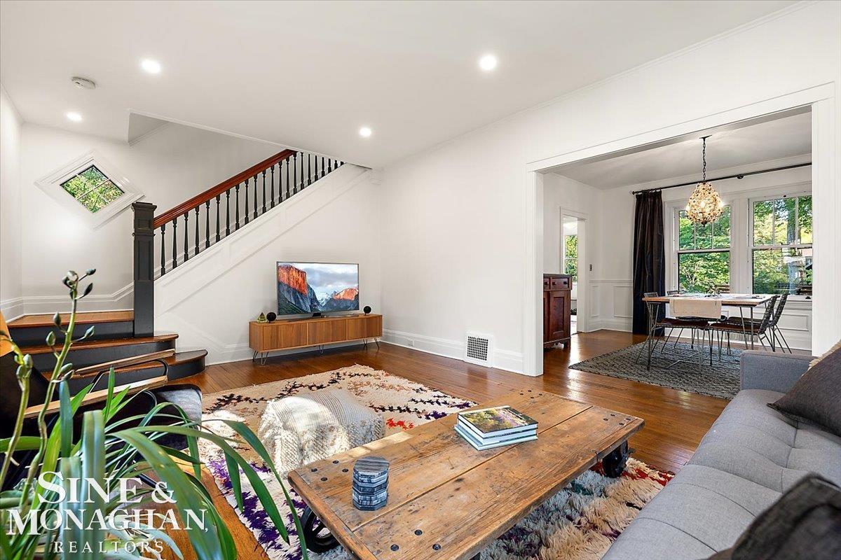 82 Kerby Road