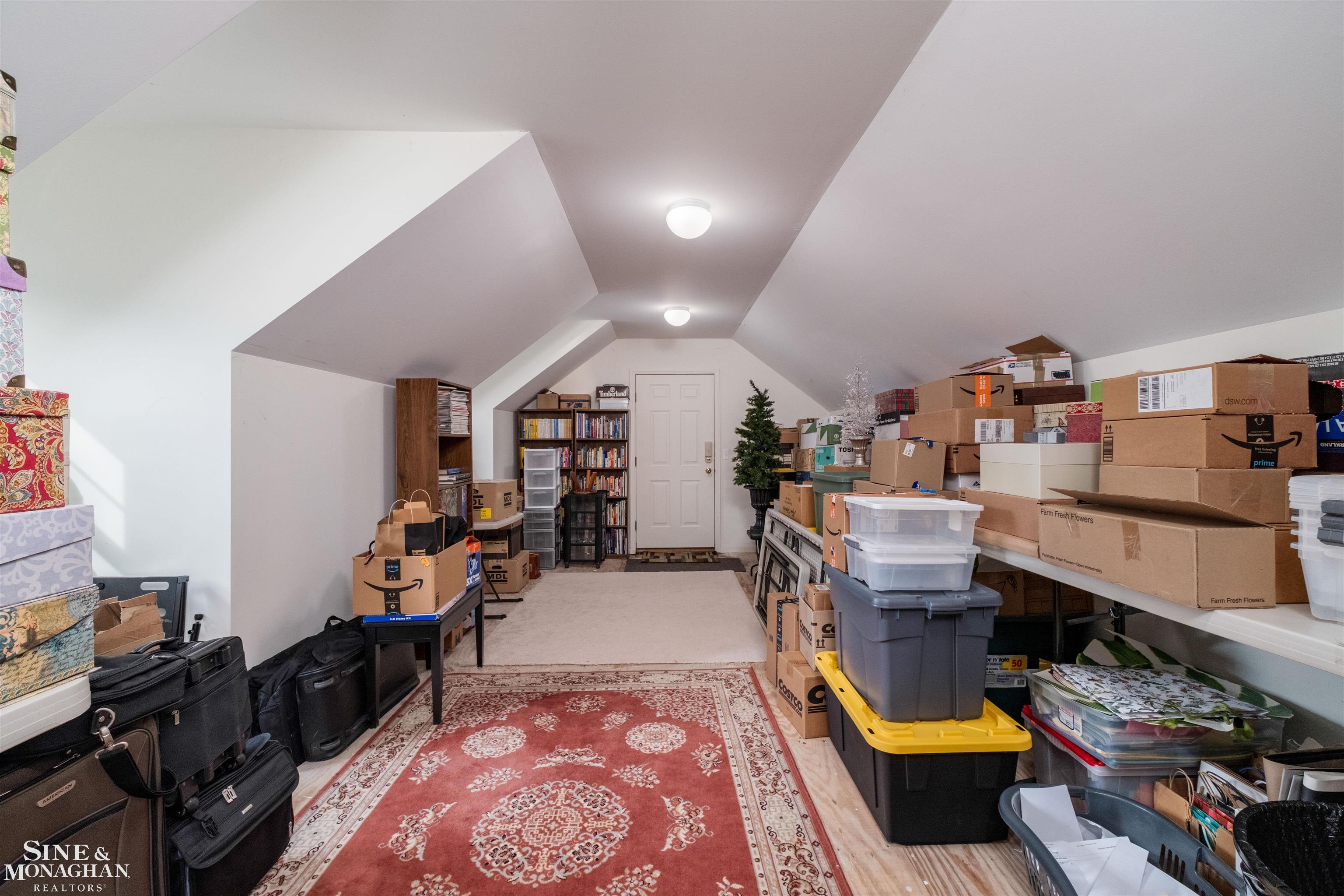 825 Bishop Road, Grosse Pointe