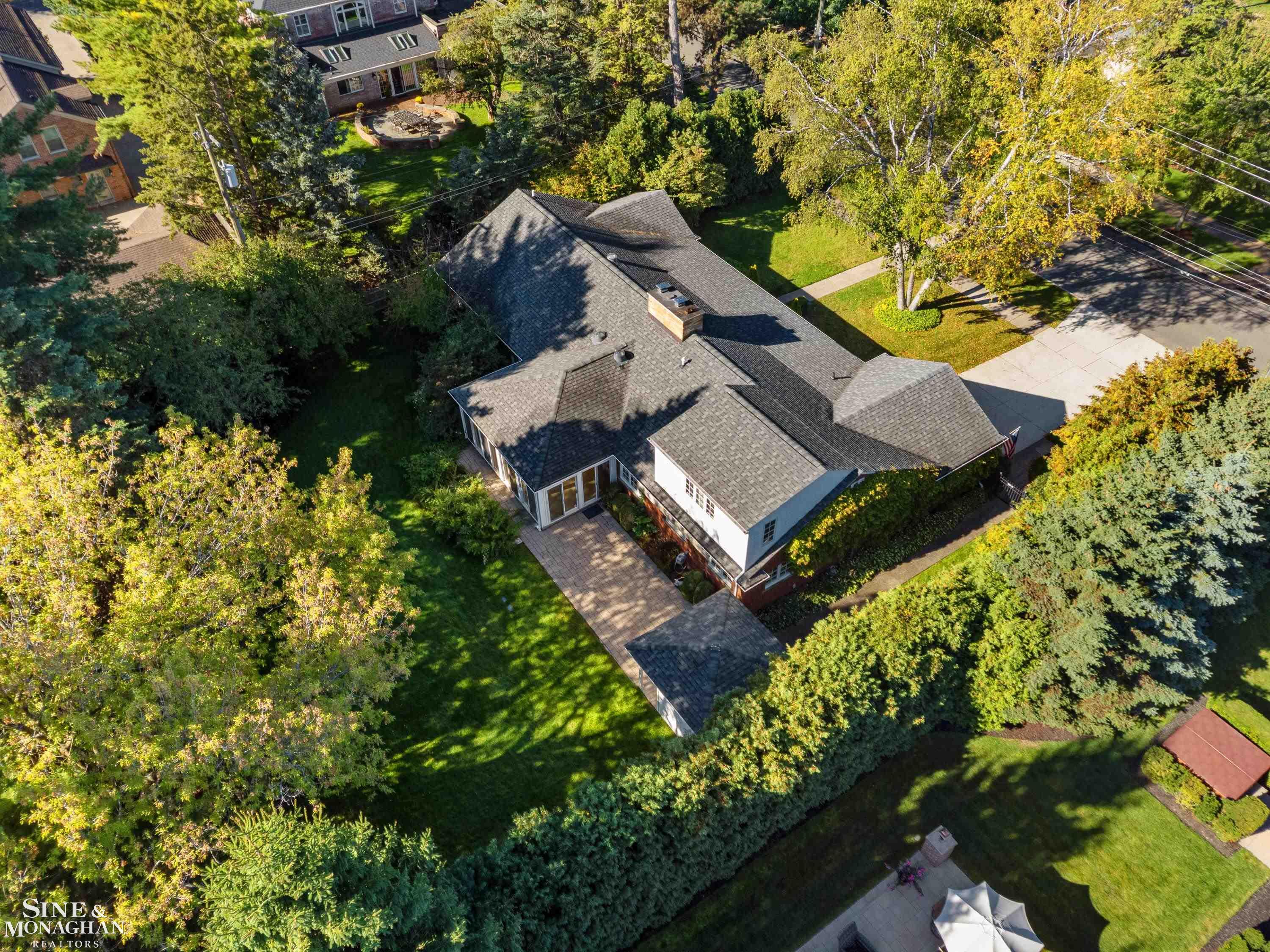 216 Ridge Road