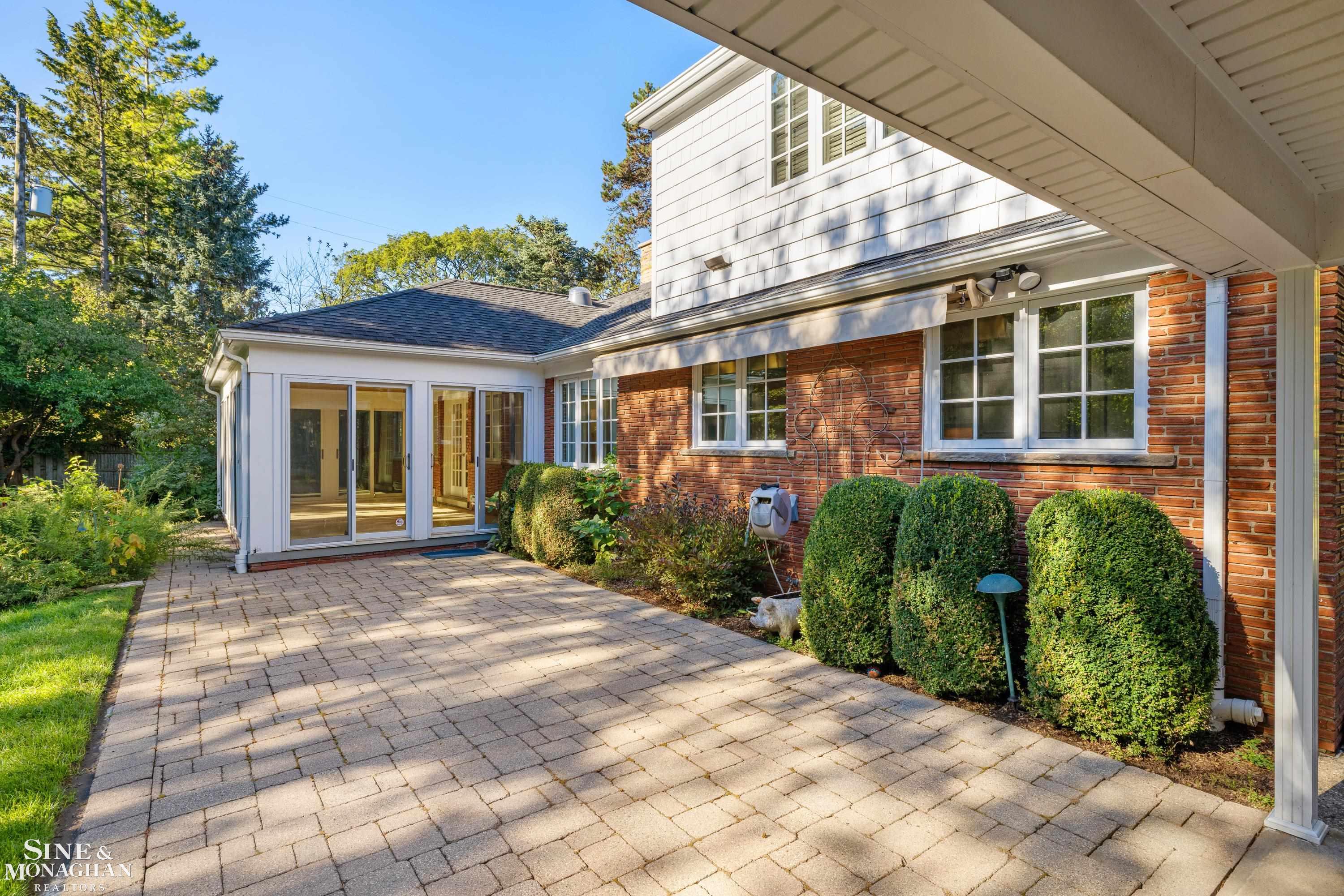 216 Ridge Road