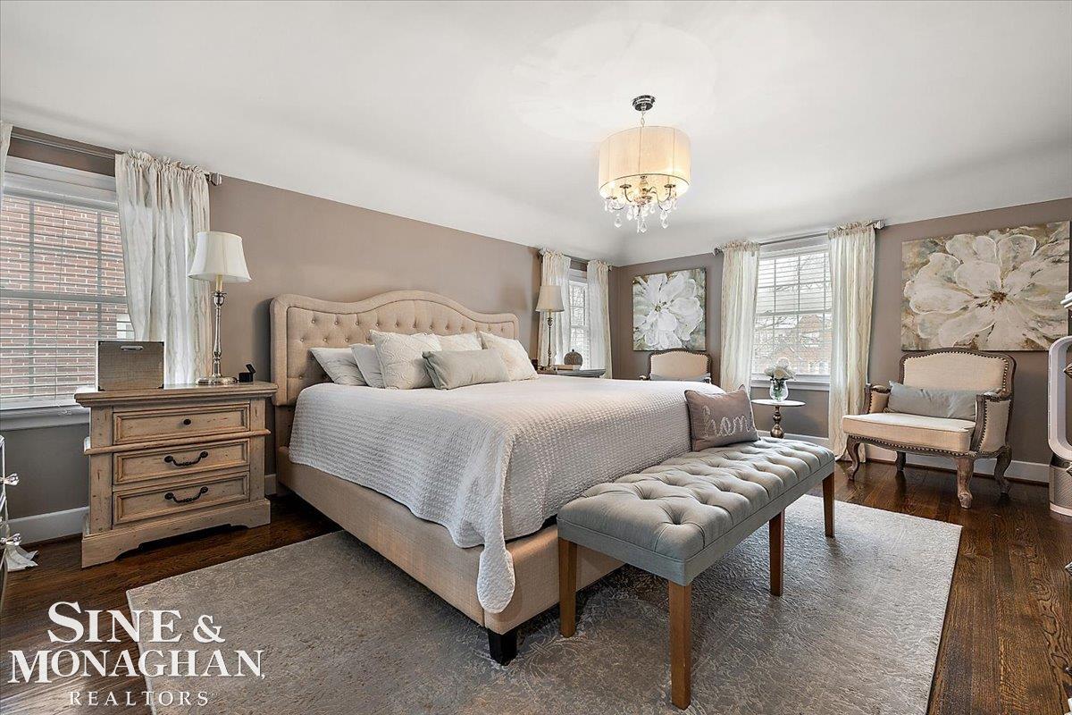 614 Rivard Boulevard