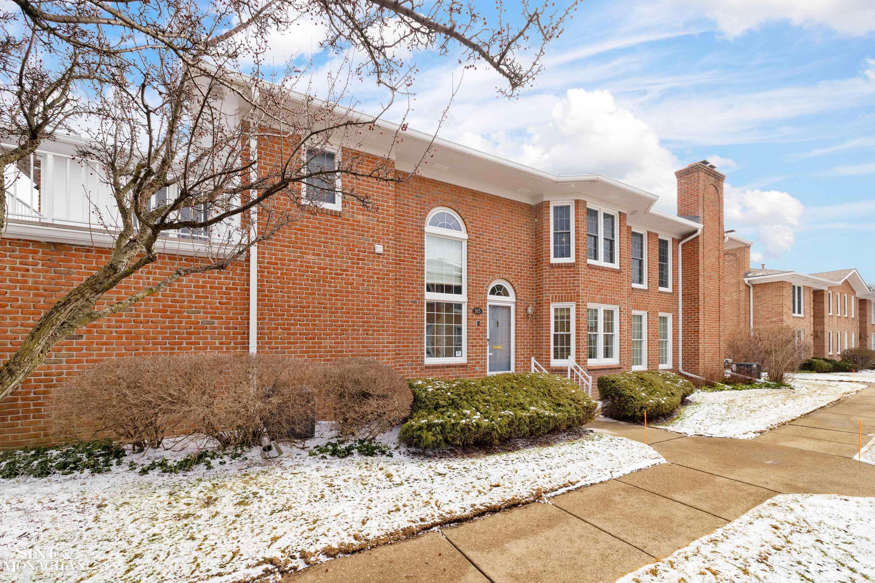 165 Windwood Pointe