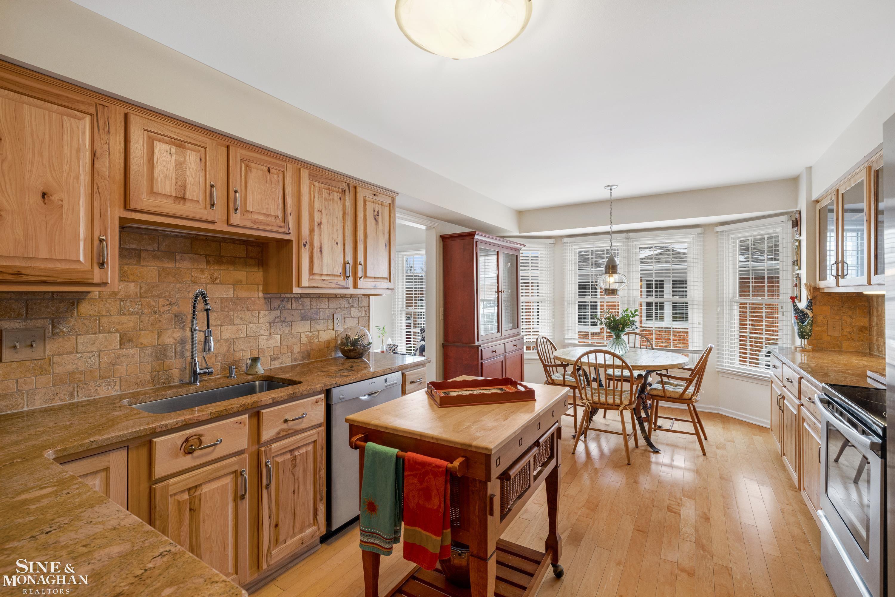 165 Windwood Pointe