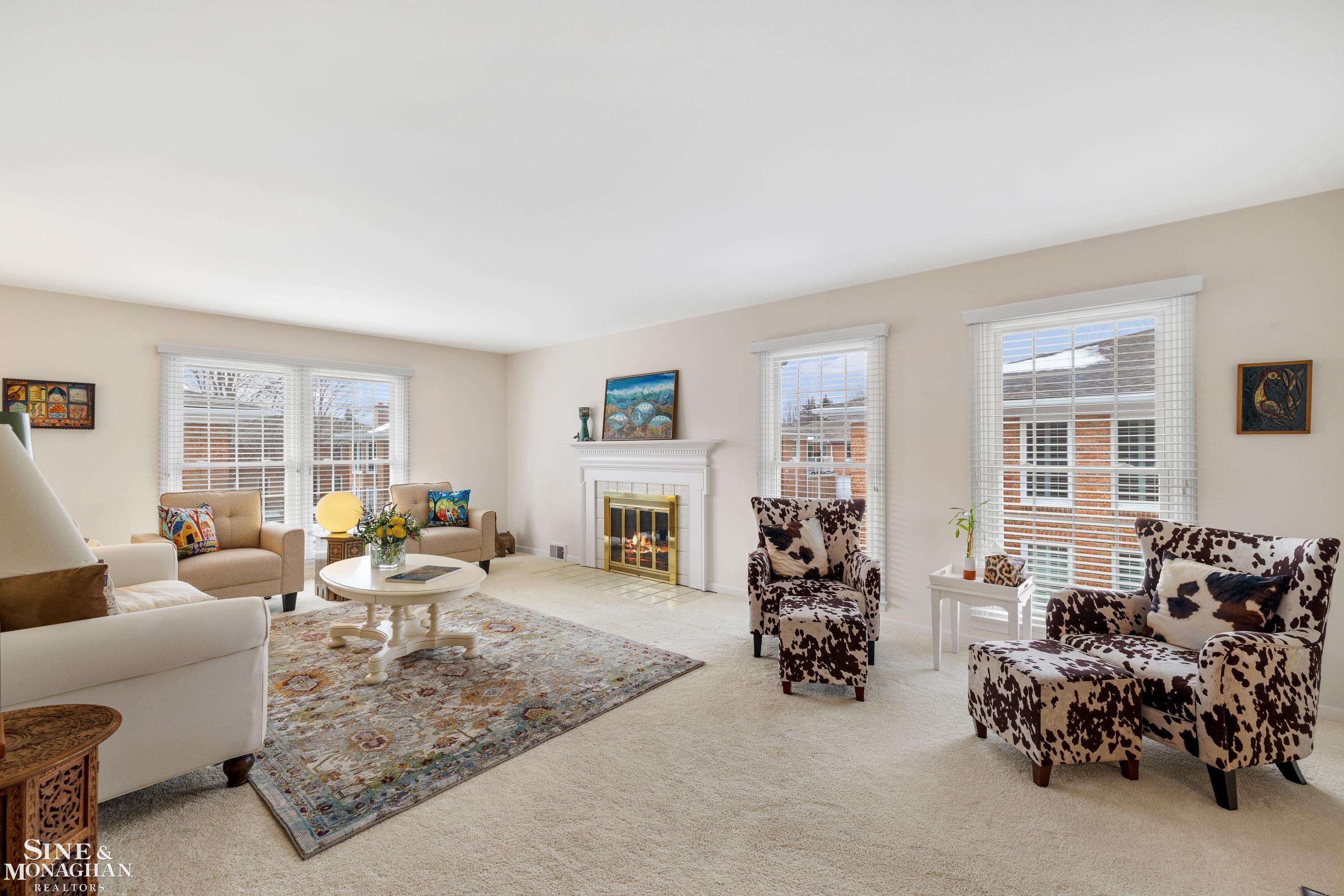 165 Windwood Pointe
