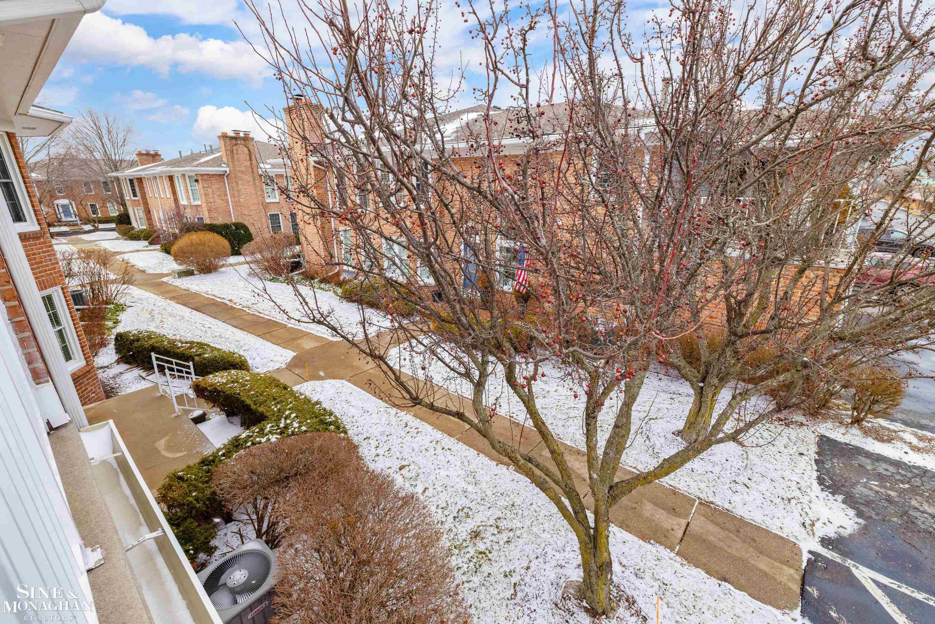 165 Windwood Pointe