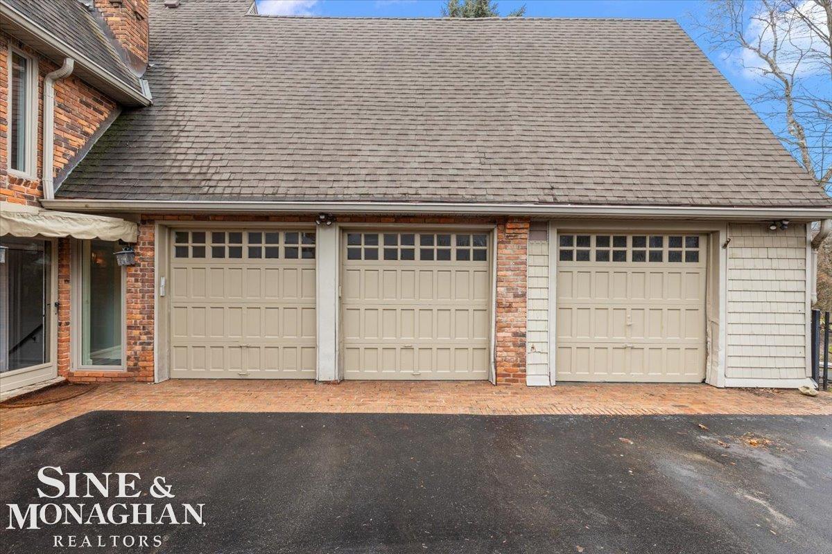 122 Moran Road