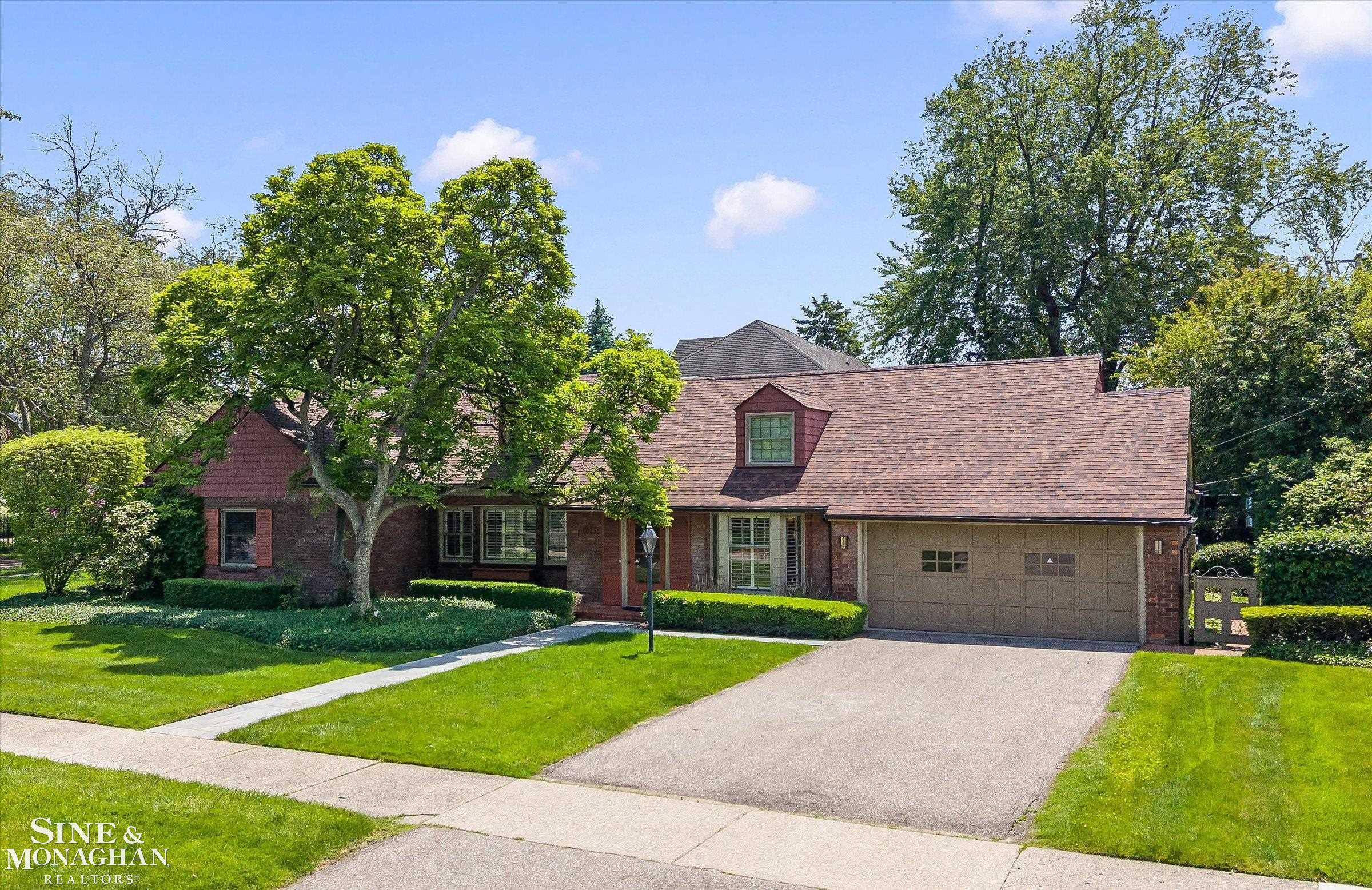 1023 Harvard Road