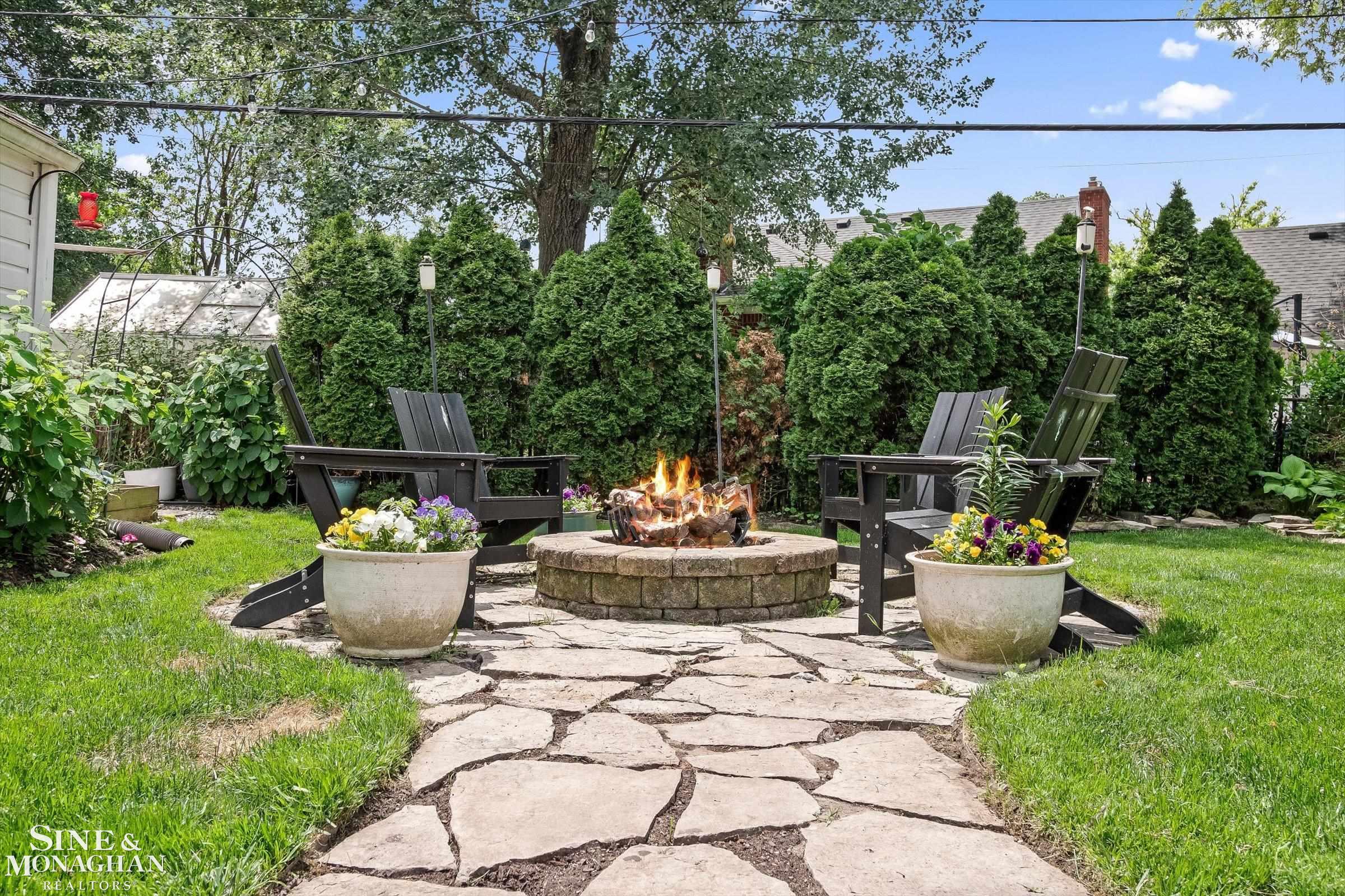 440 Colonial Court