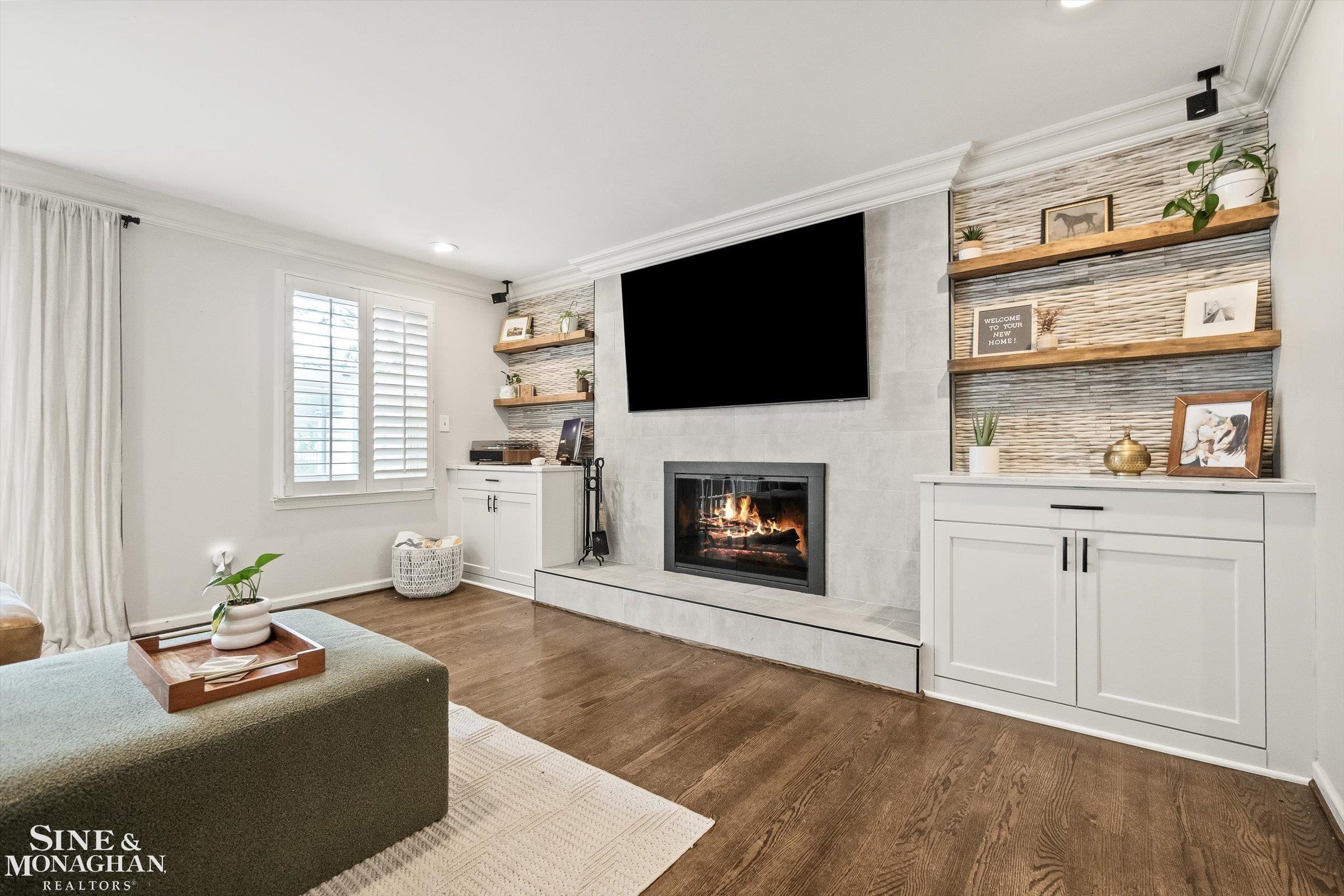 440 Colonial Court
