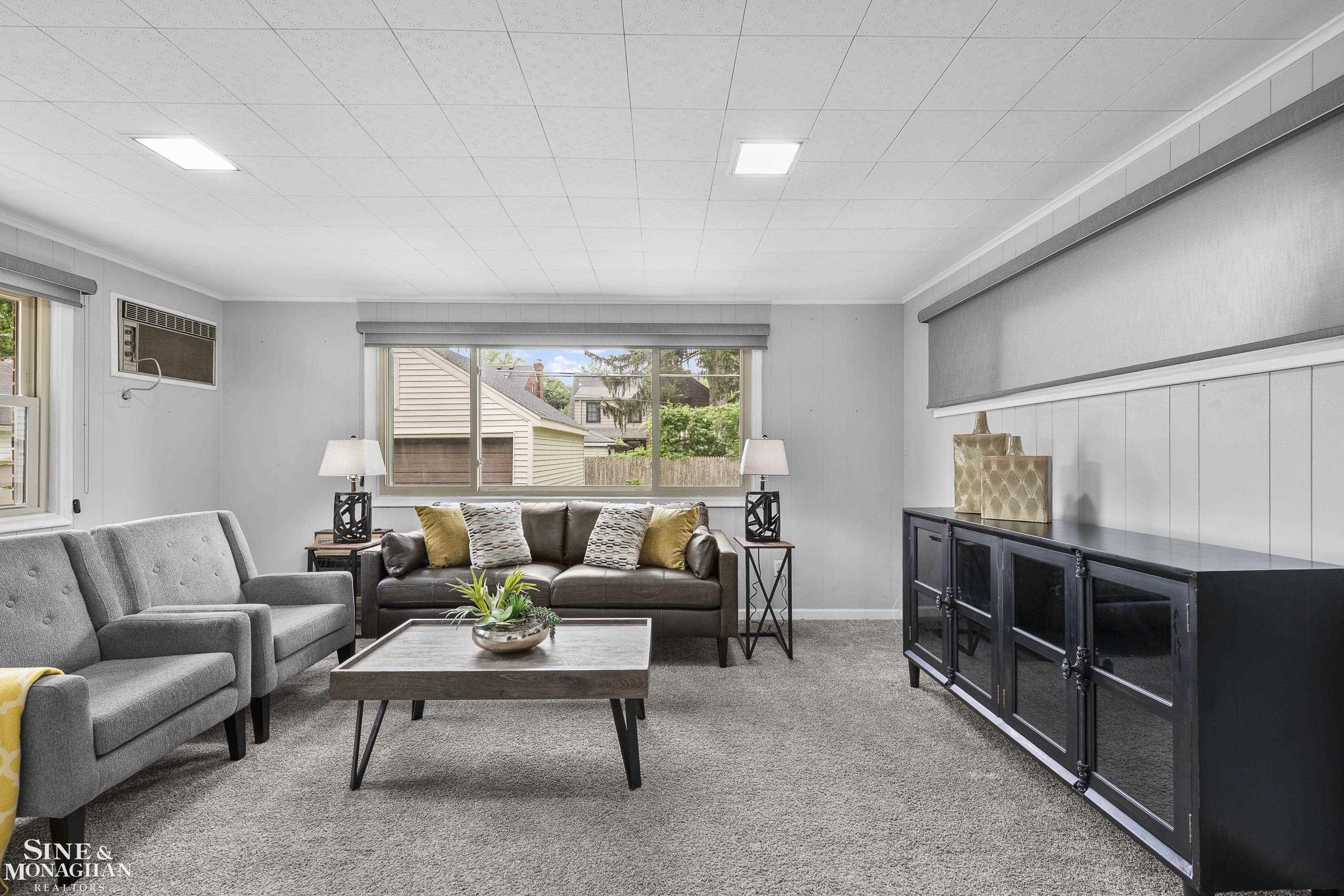 309 Merriweather Road