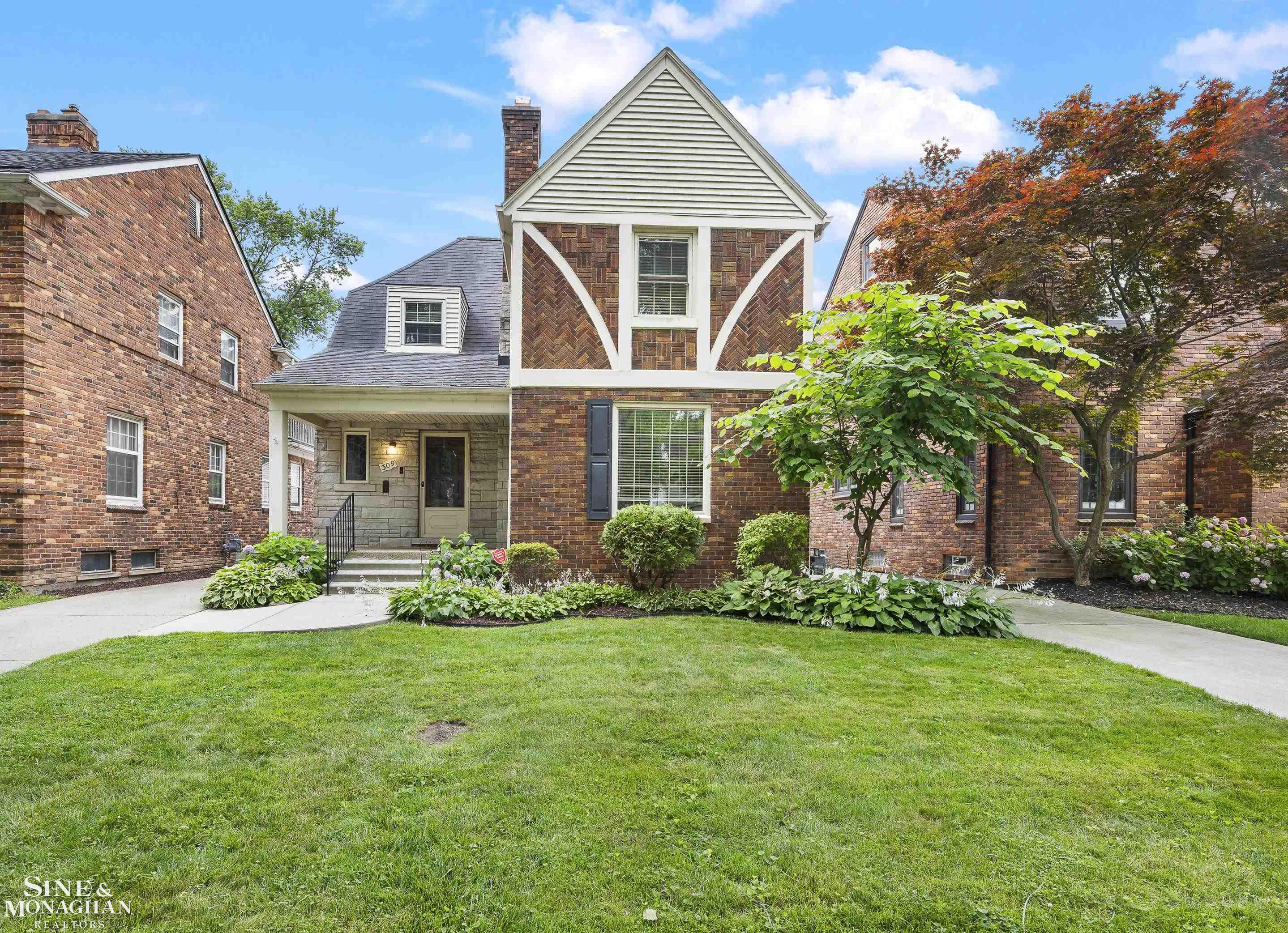 309 Merriweather Road