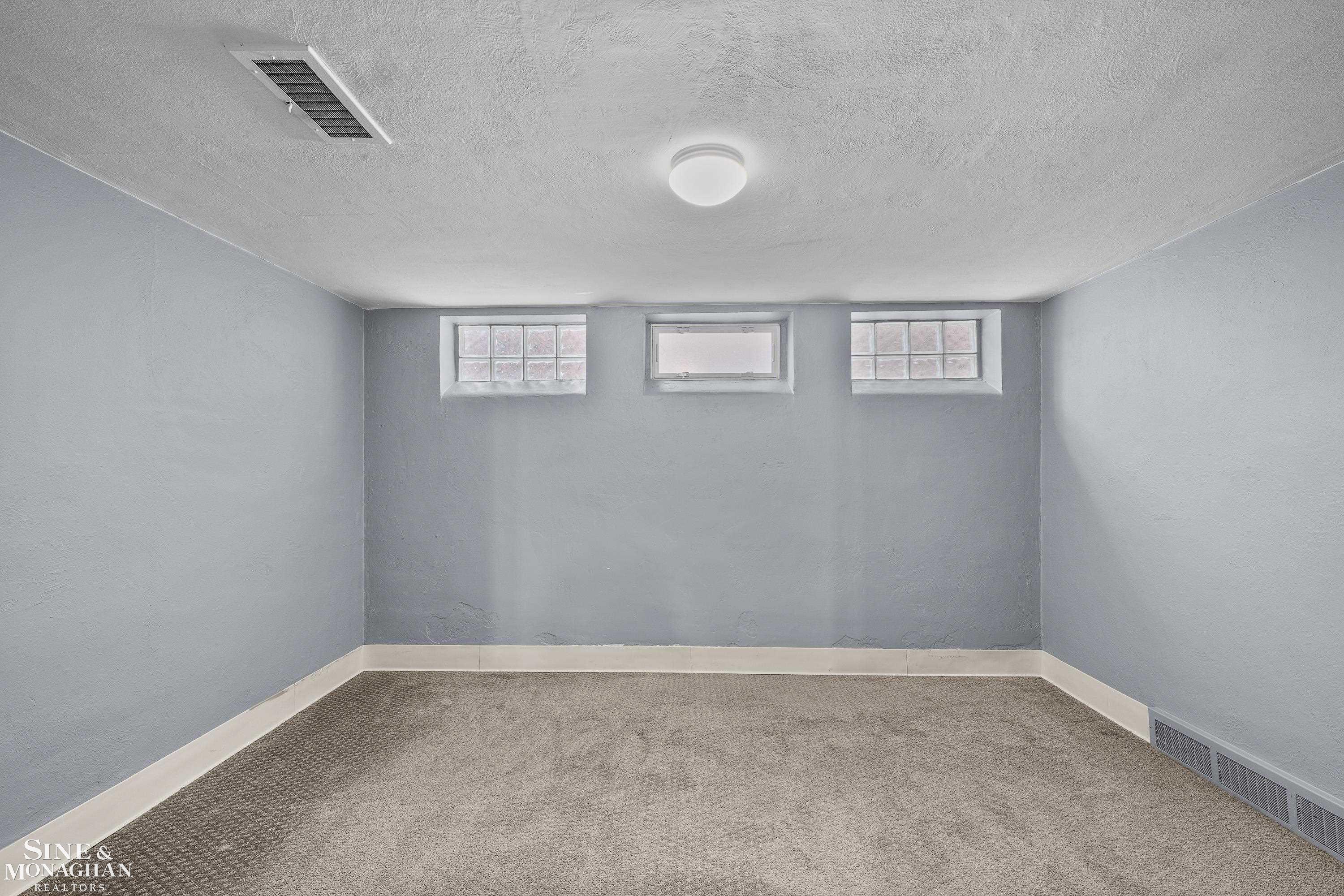 309 Merriweather Road