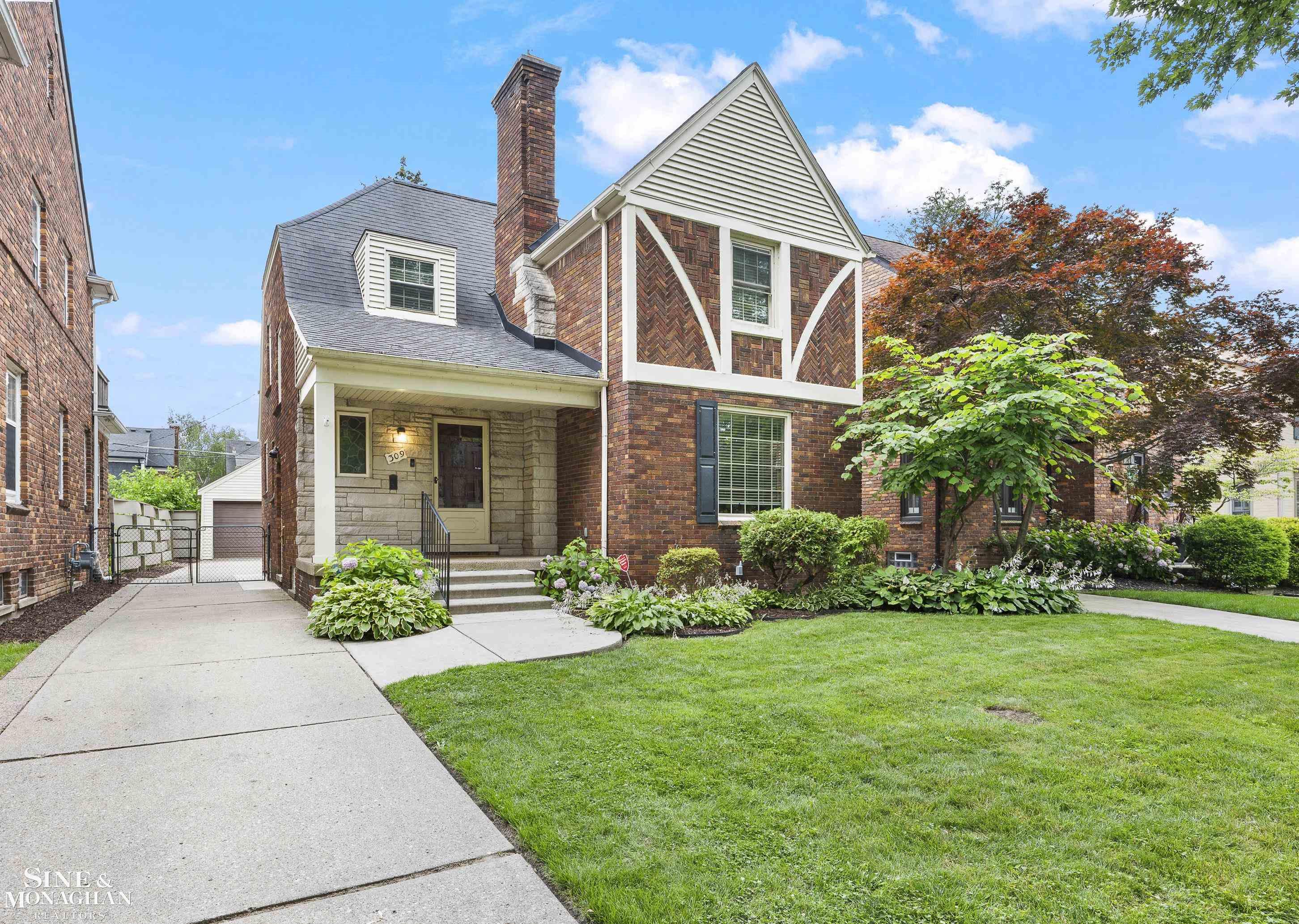 309 Merriweather Road