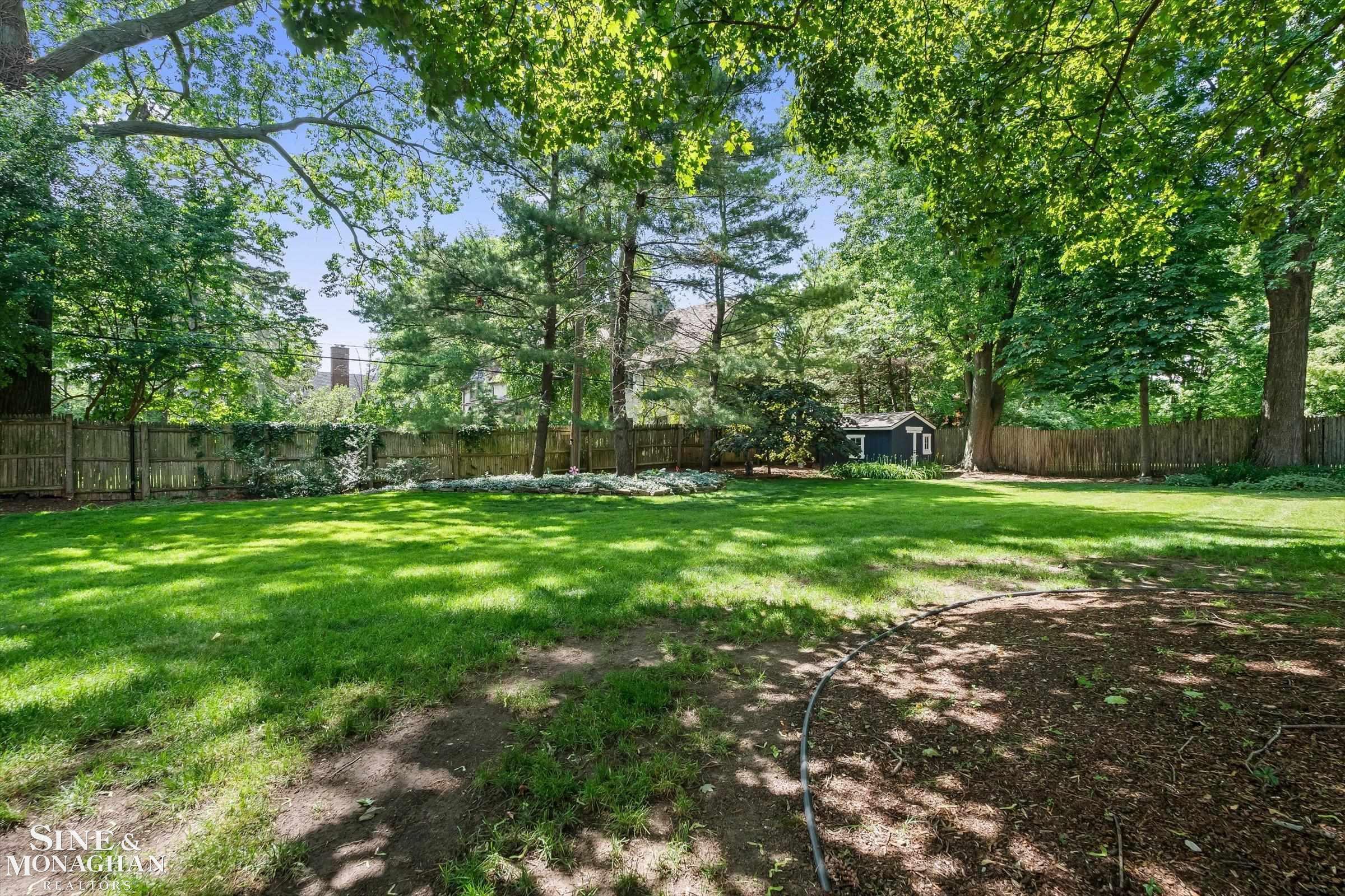 263 Lakeland Drive