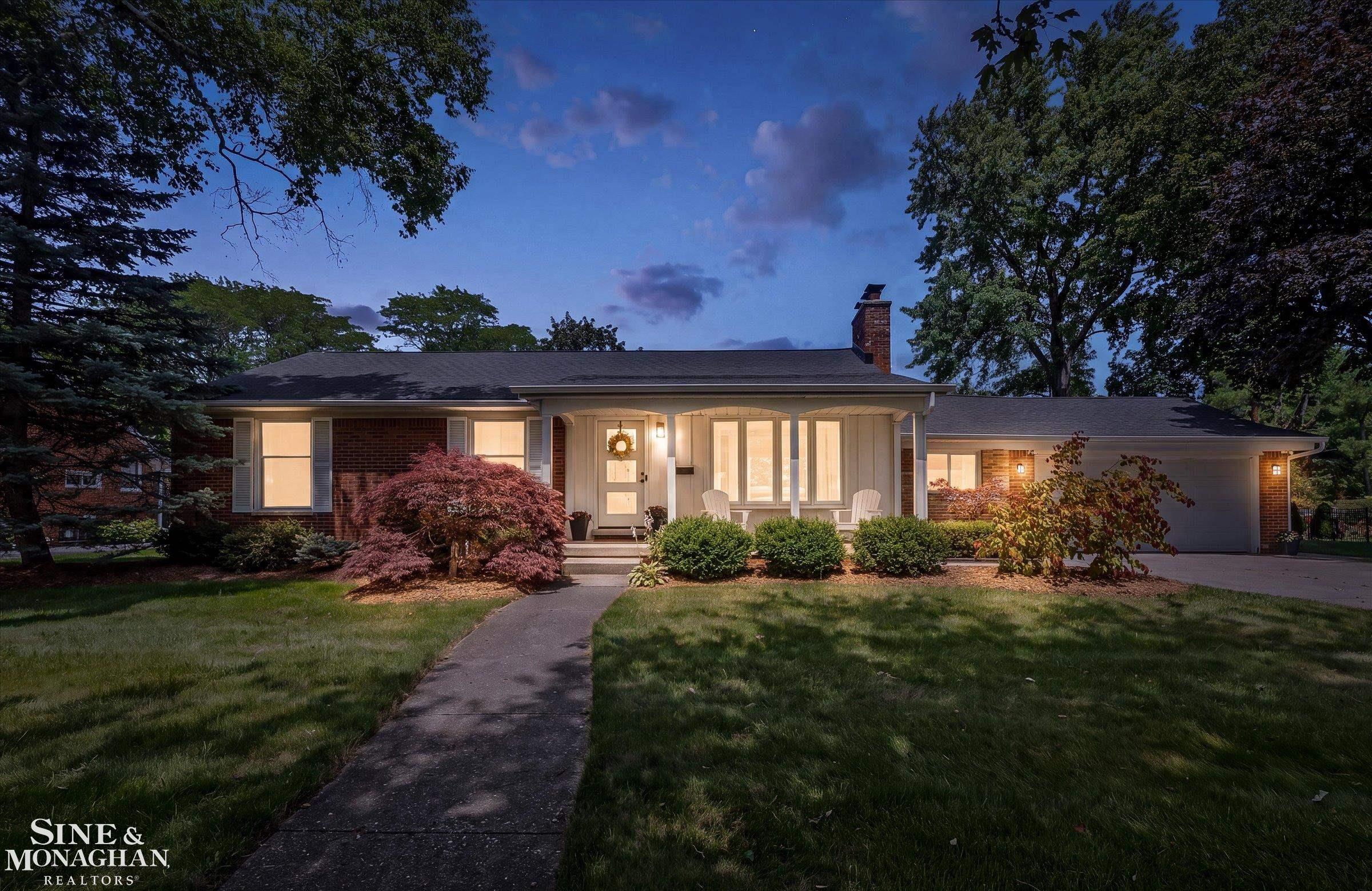16146 Beverly Road
