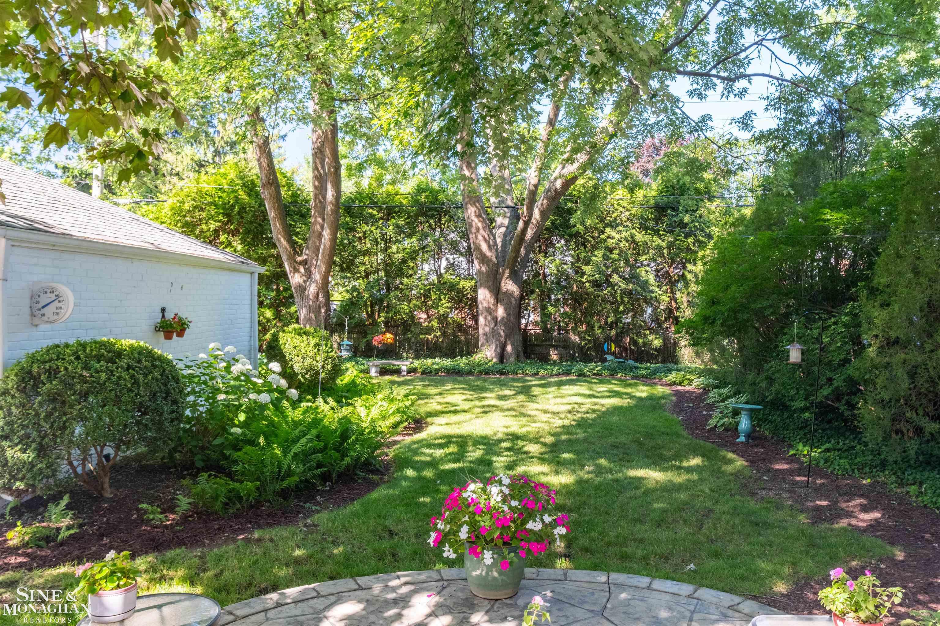 1021 Whittier Road