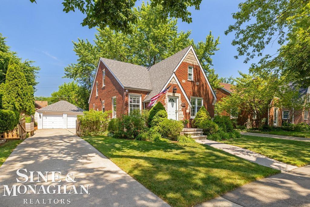 430 Touraine Road