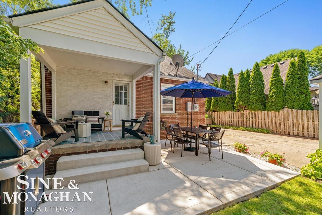 430 Touraine Road