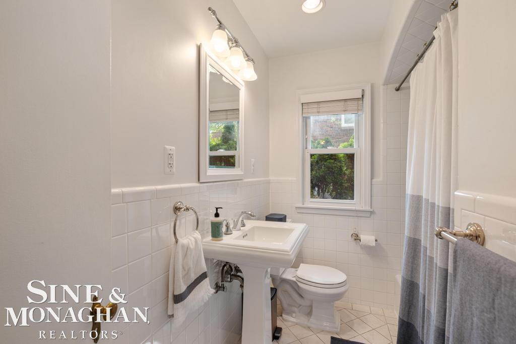 430 Touraine Road