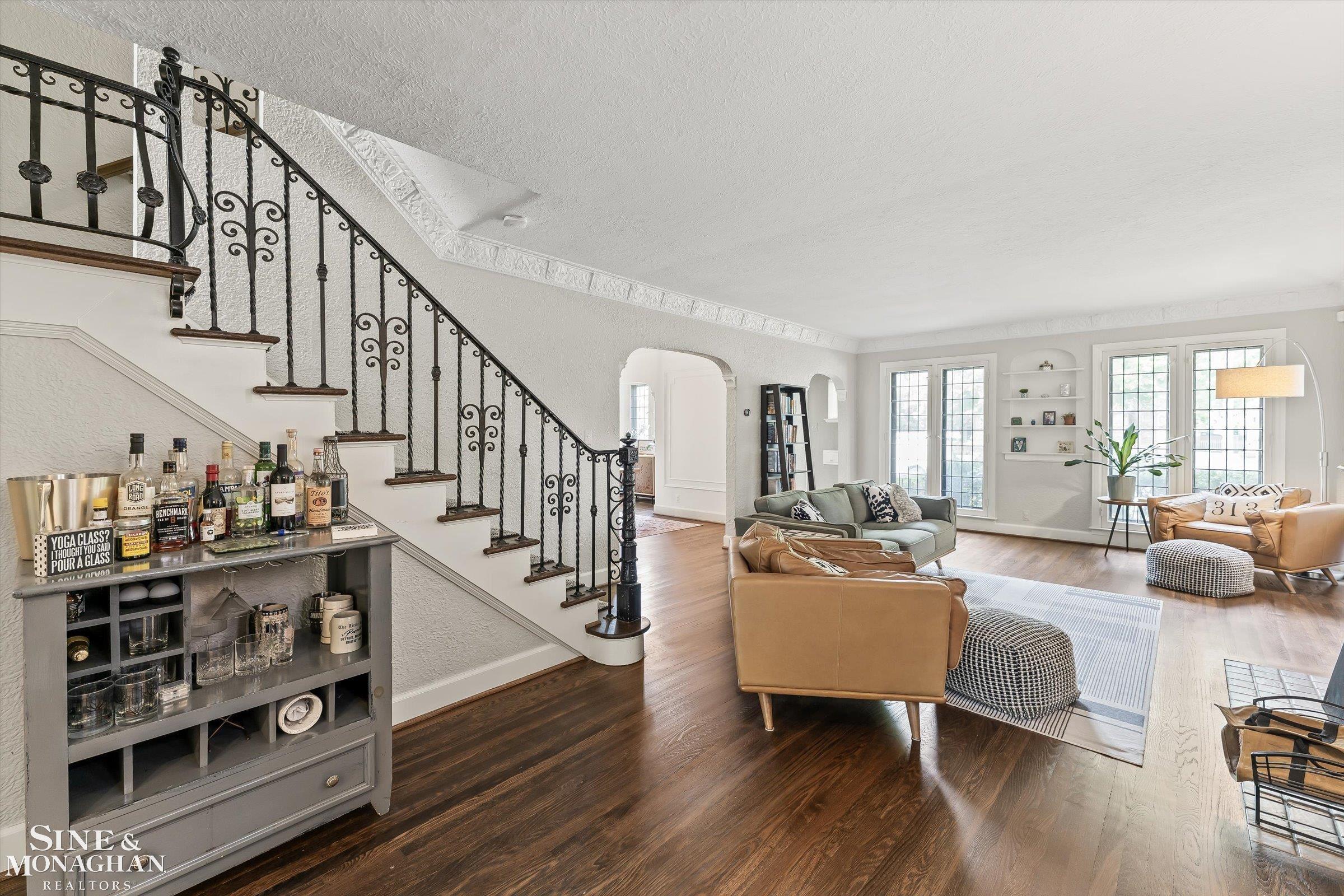 119 Moran Road