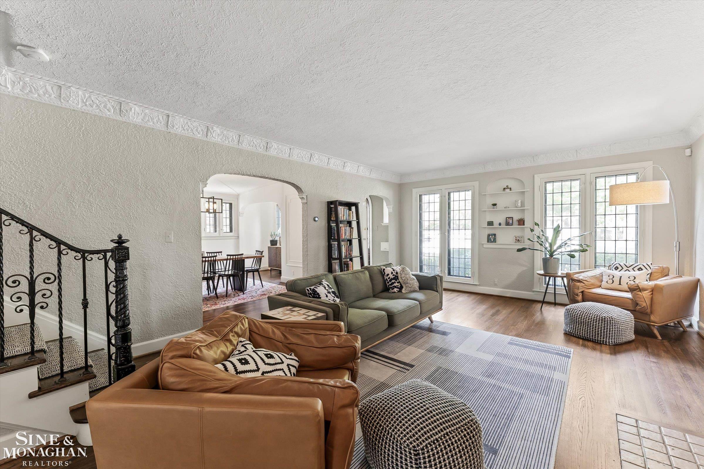 119 Moran Road