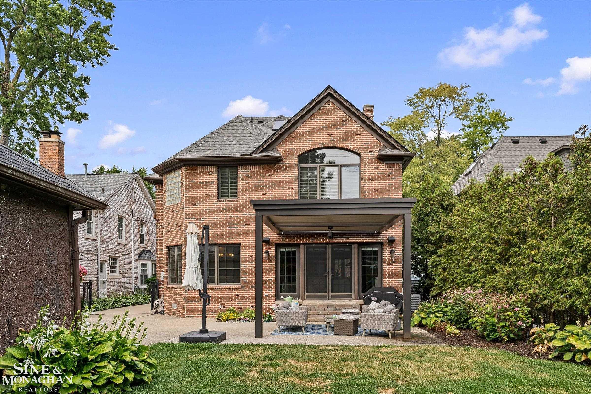 119 Moran Road