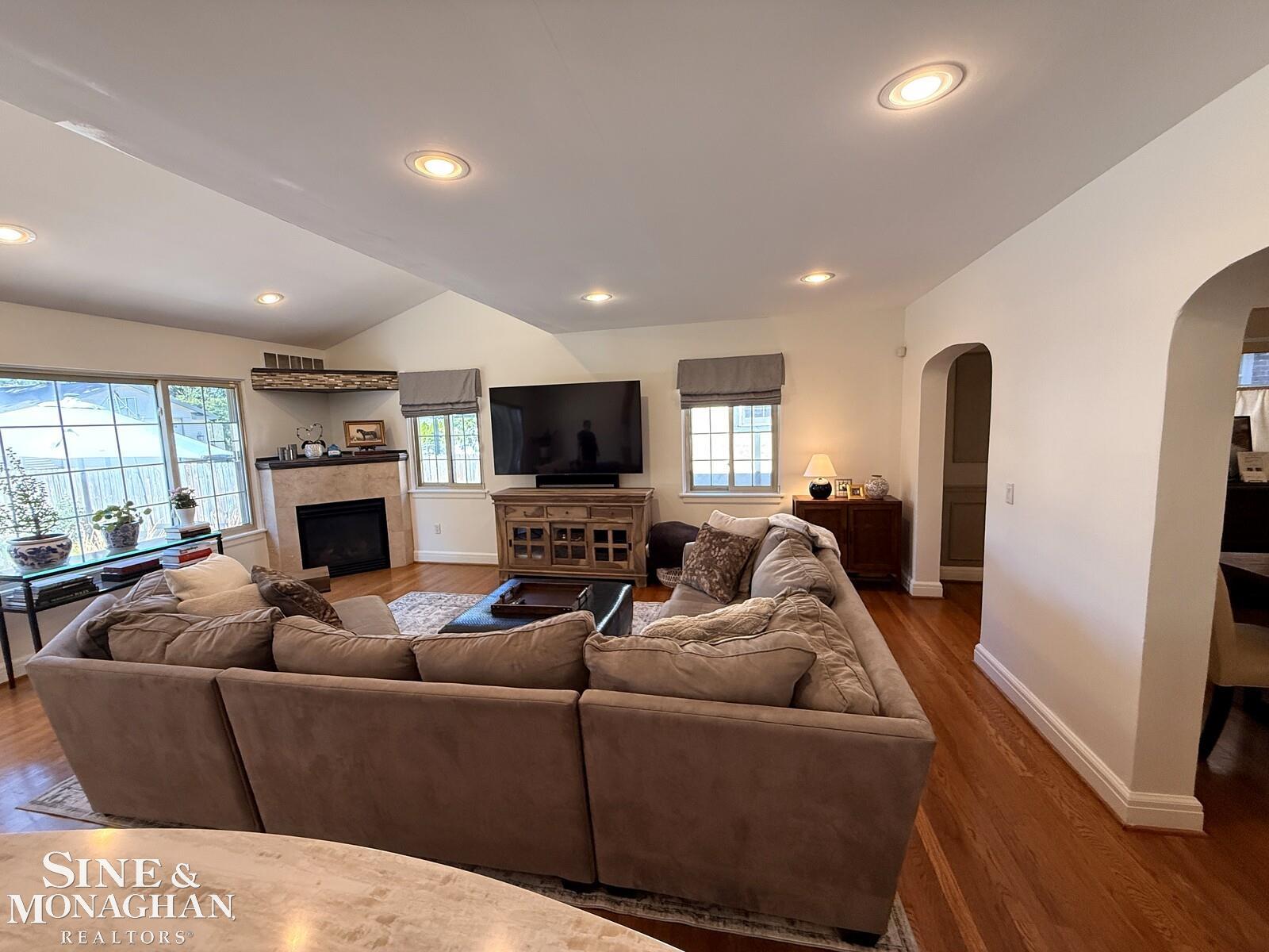 743 Washington Road