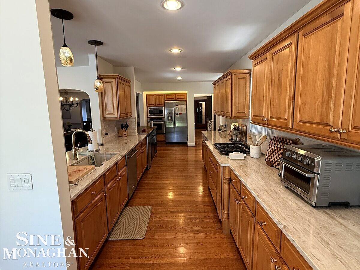 743 Washington Road