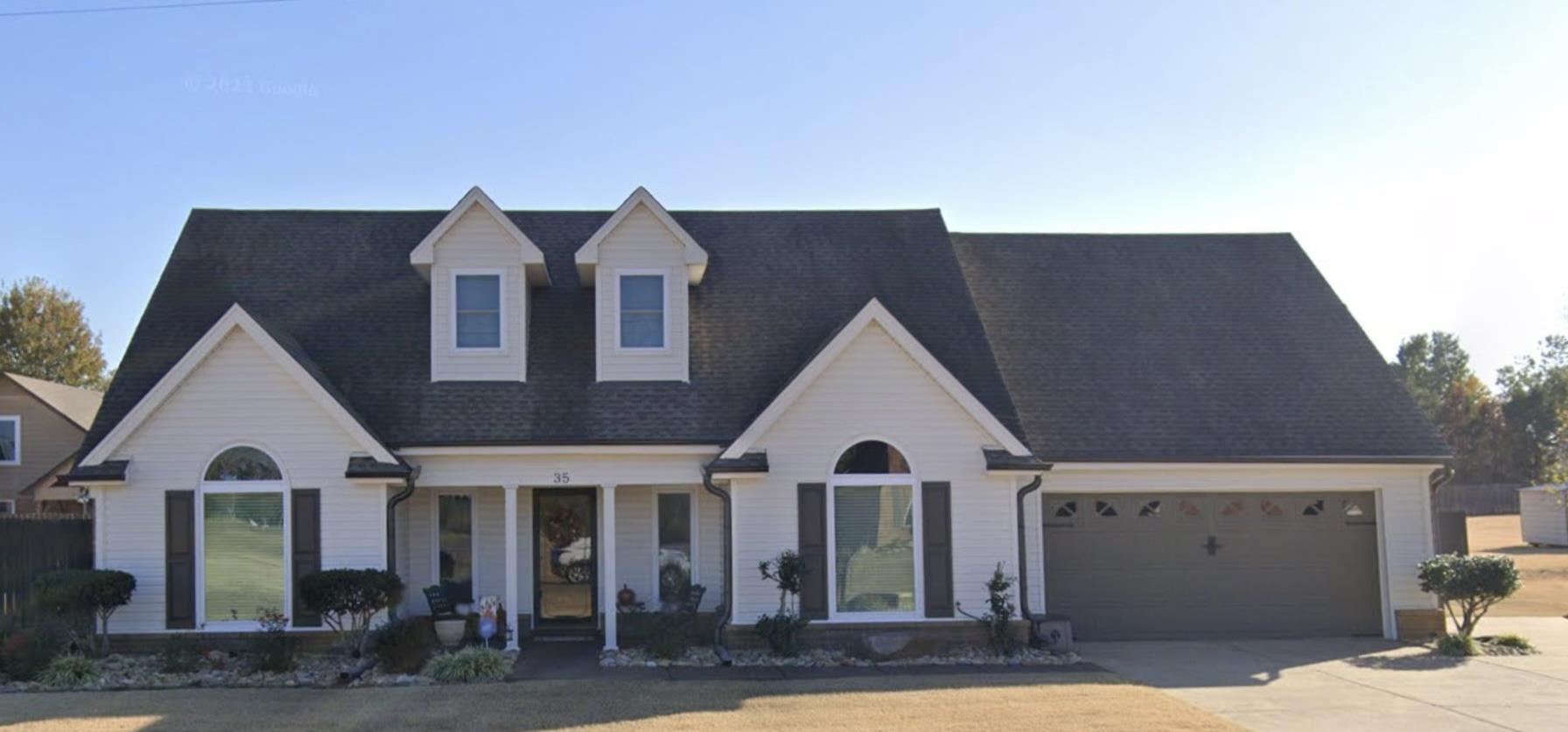 35 WILLIAMSBURG DR