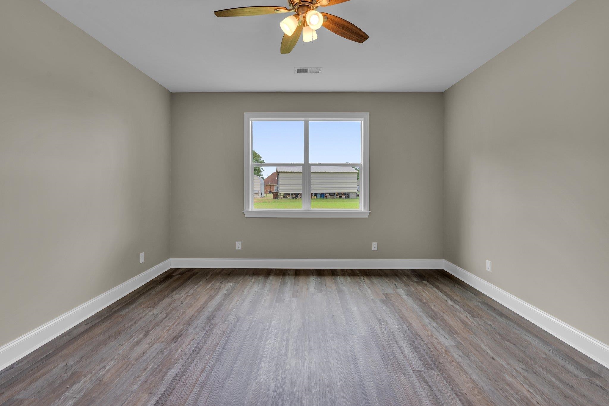 21 MABEL LN