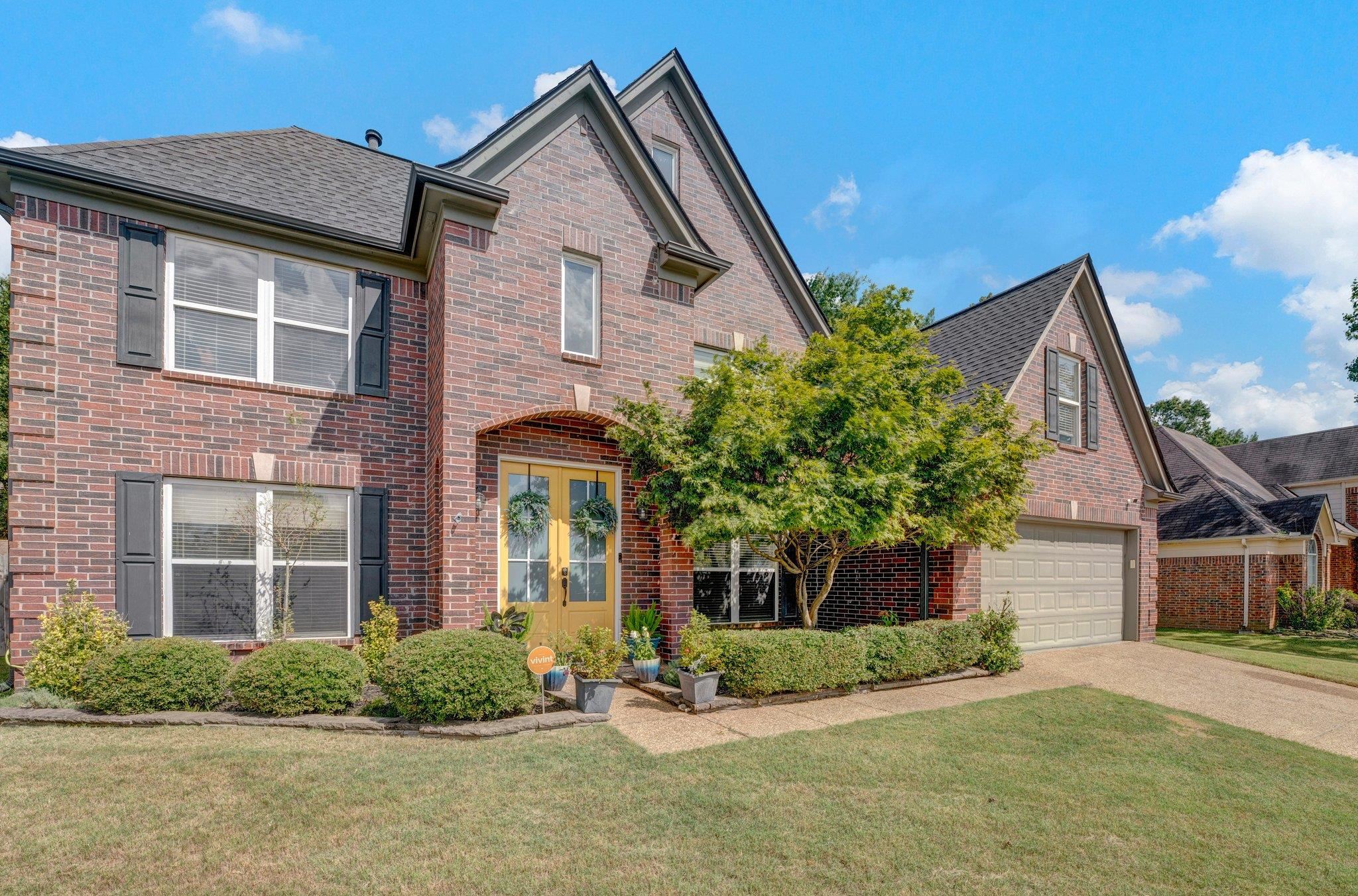5390 HIDDEN MEADOWS DR