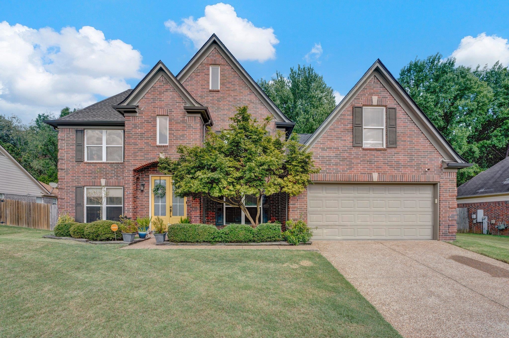 5390 HIDDEN MEADOWS DR