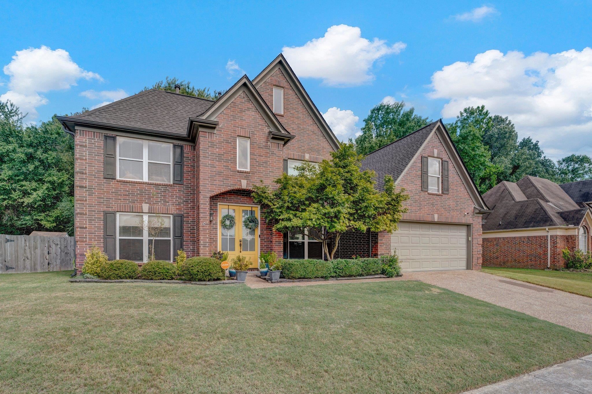5390 HIDDEN MEADOWS DR