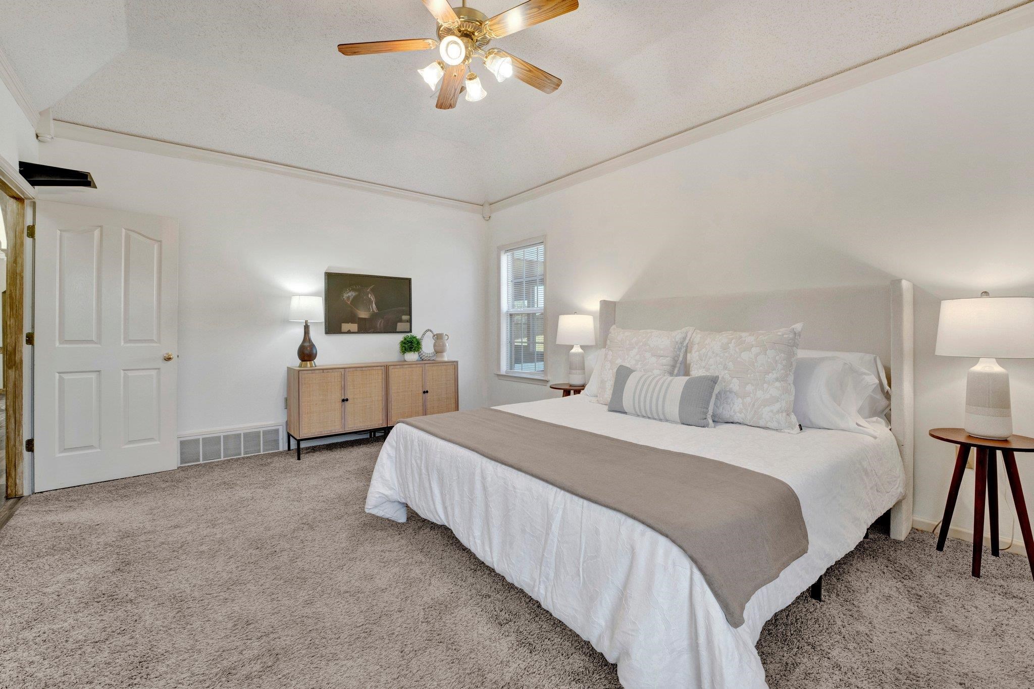 75 MABEL LN