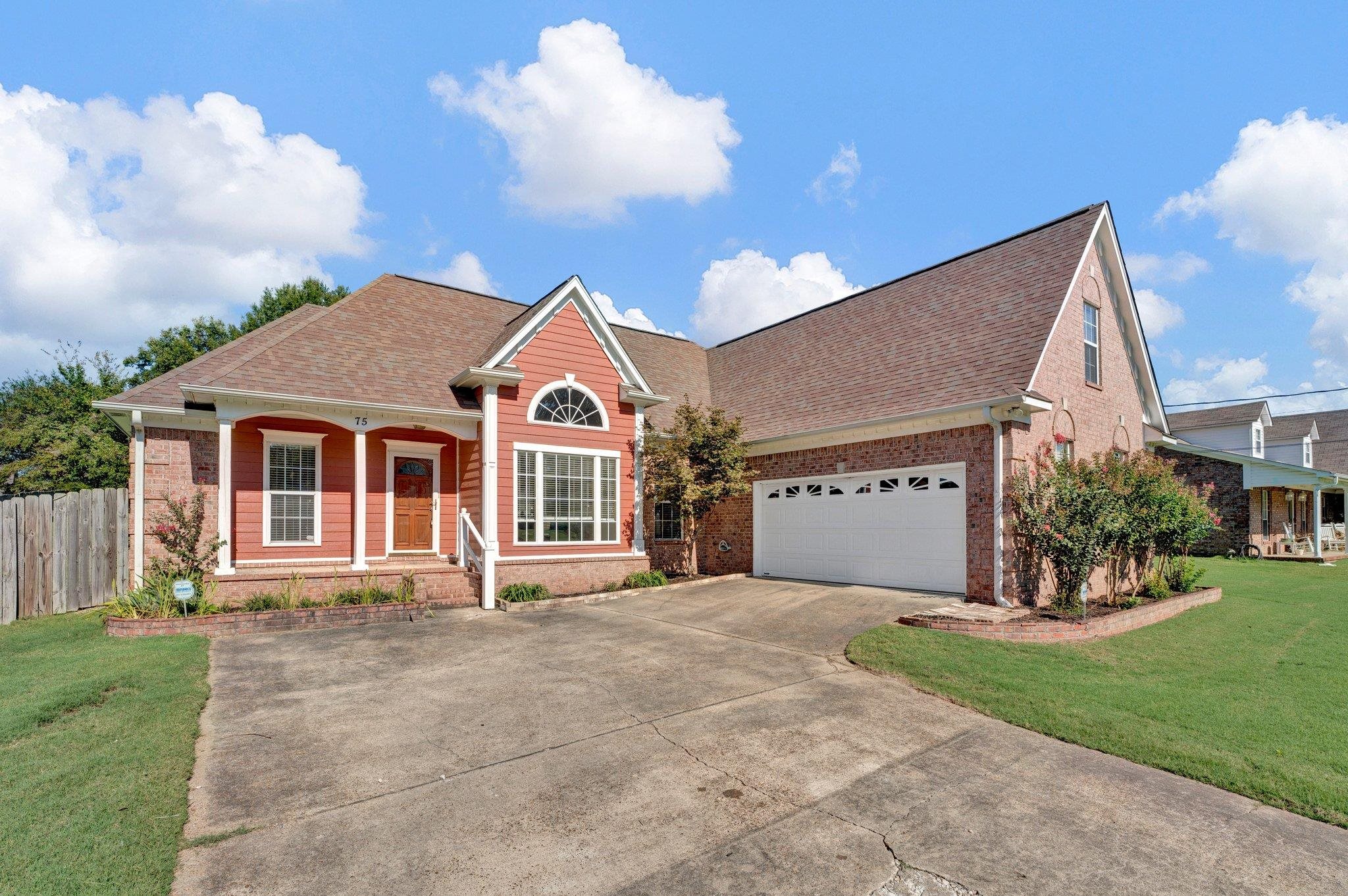 75 MABEL LN