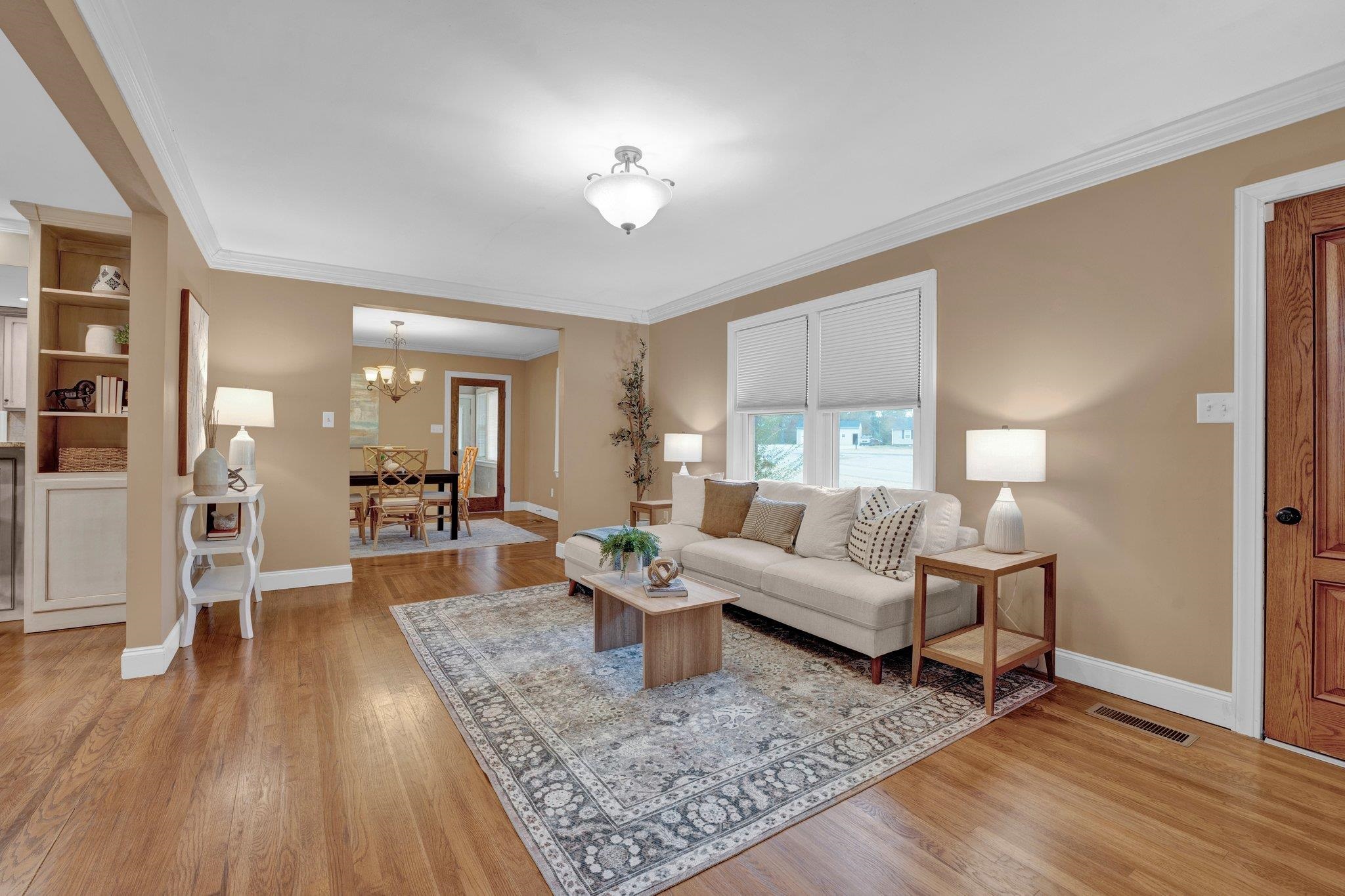 1060 BEAVER CREEK RD